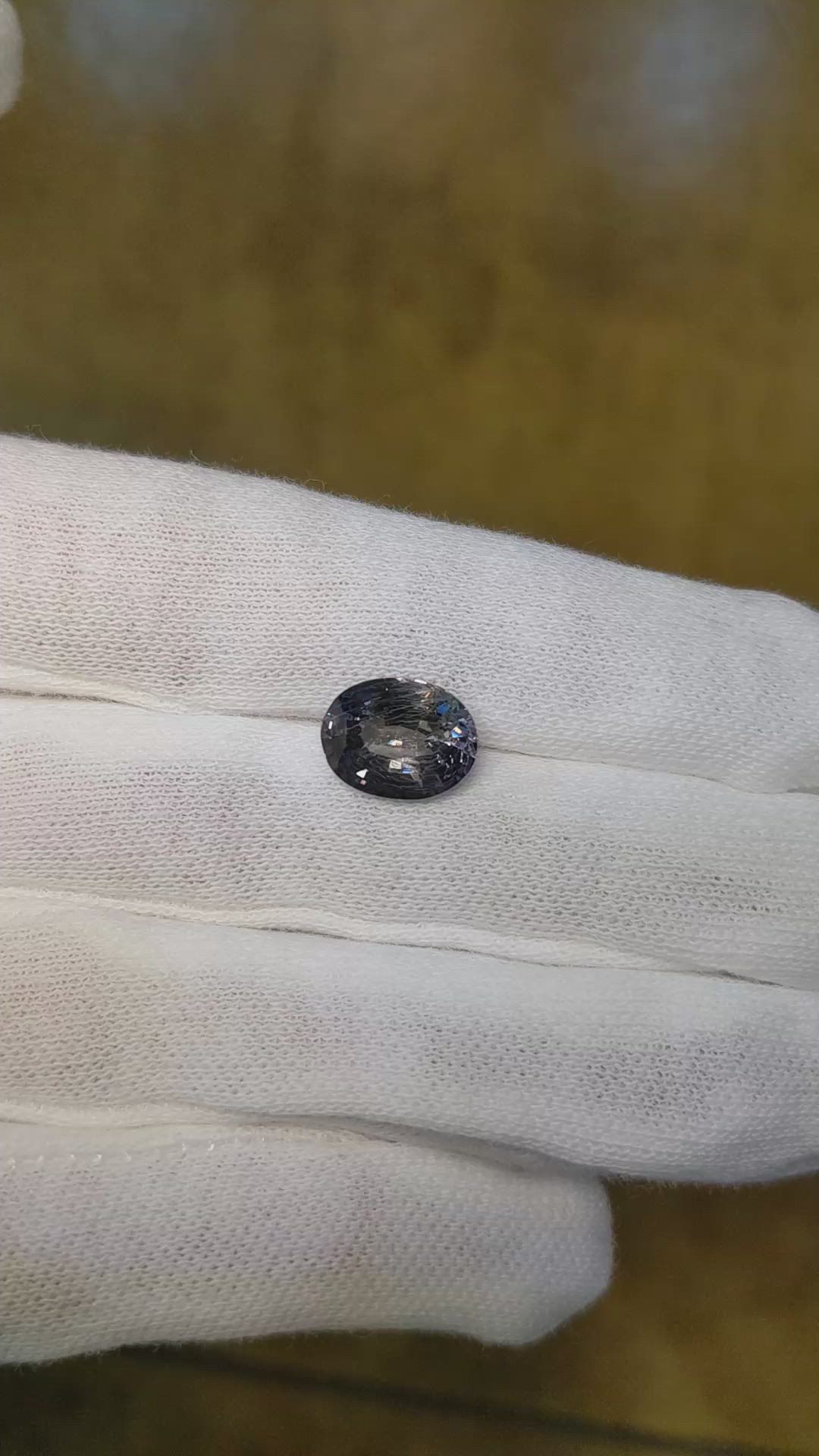 3.77 Ct. Color Change Sapphire from Ceylon (Sri Lanka) Size Video