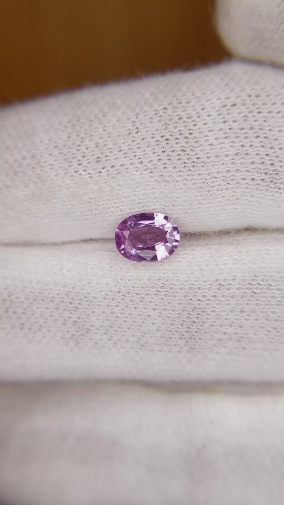 0.89 Ct. Pinkish Purple Sapphire from Ceylon (Sri Lanka) Size Video