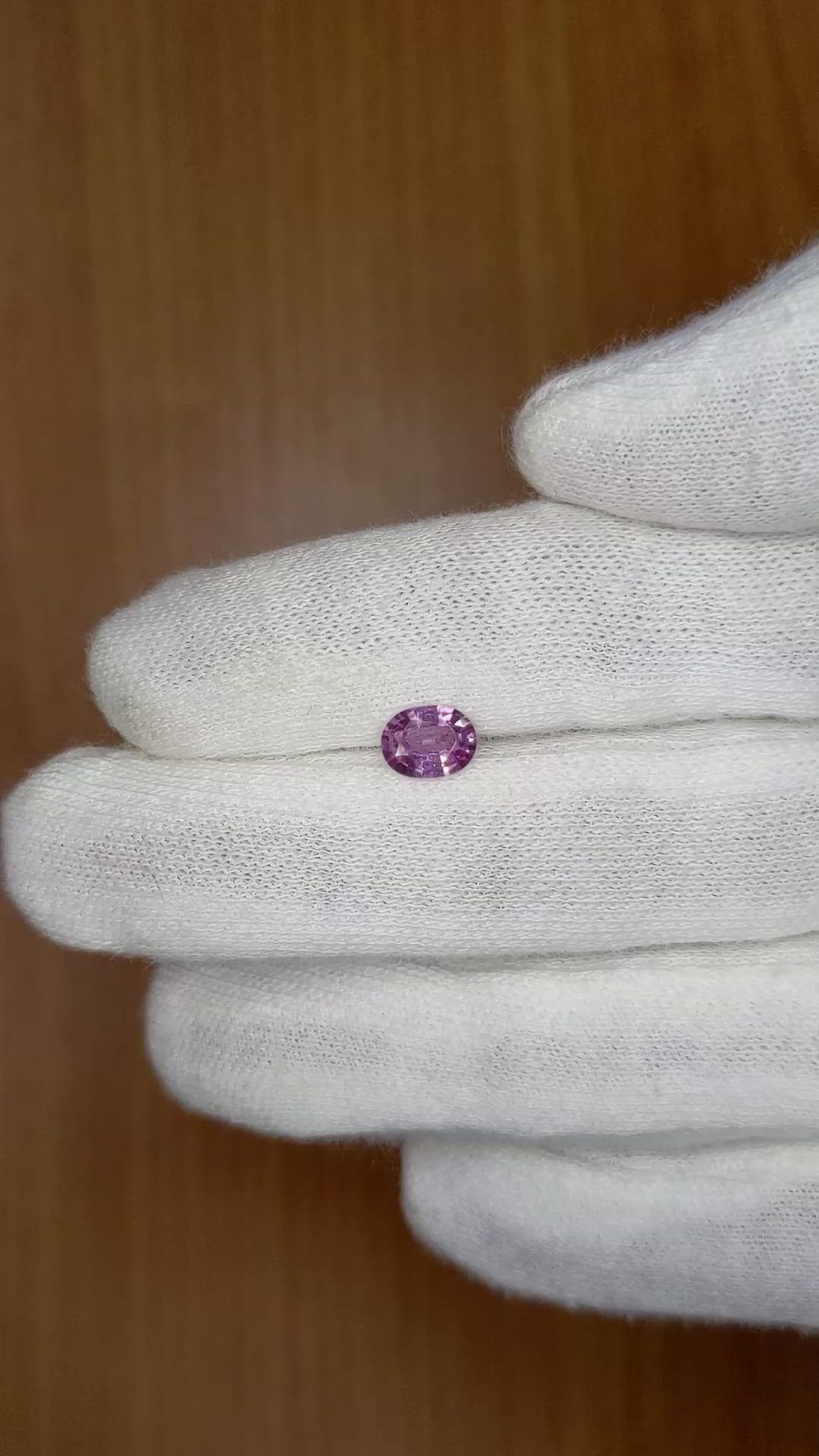 0.89 Ct. Pinkish Purple Sapphire from Ceylon (Sri Lanka) Size Video