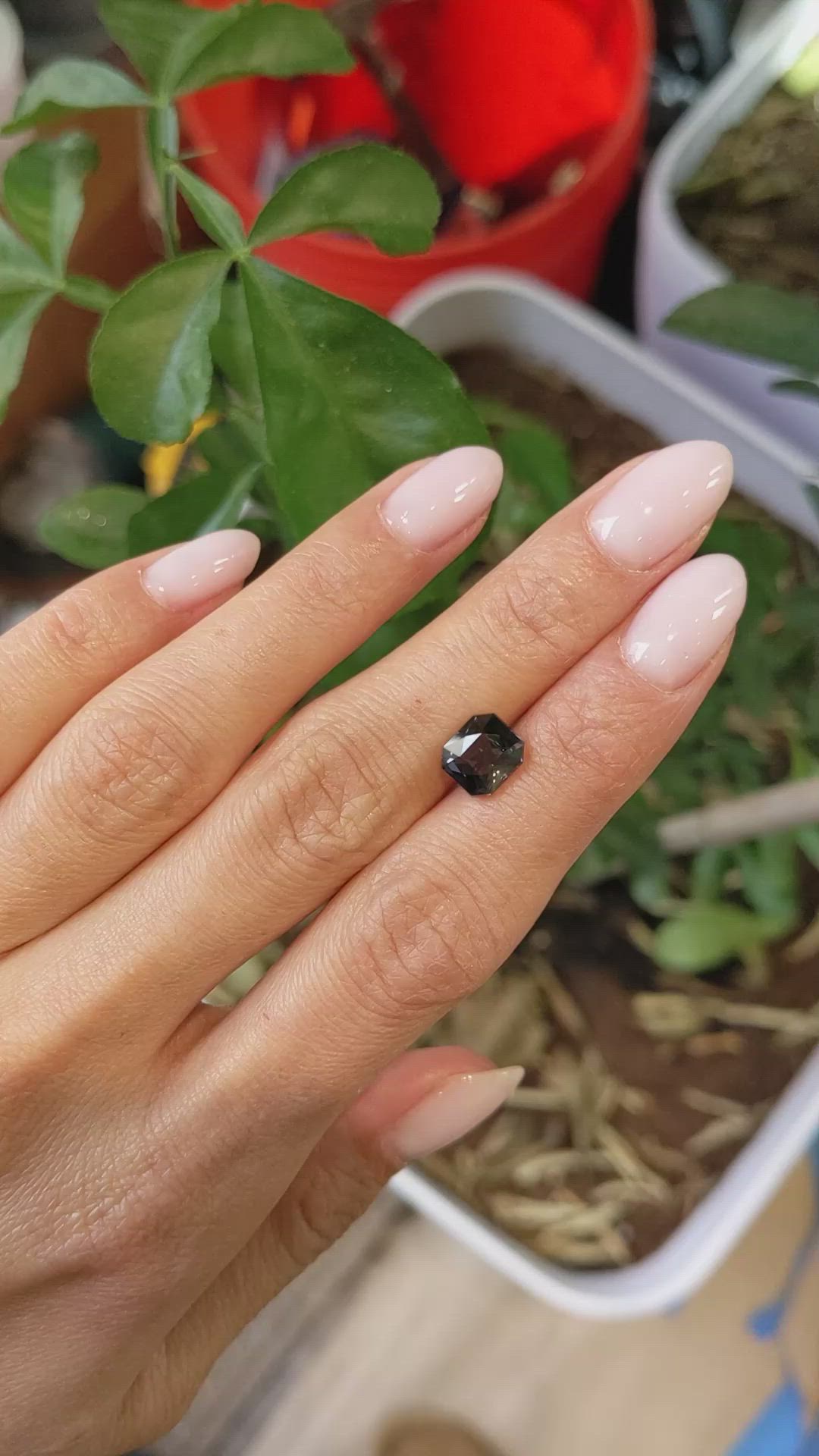 2.97 Ct. Color Change Sapphire from Ceylon (Sri Lanka) Size Video