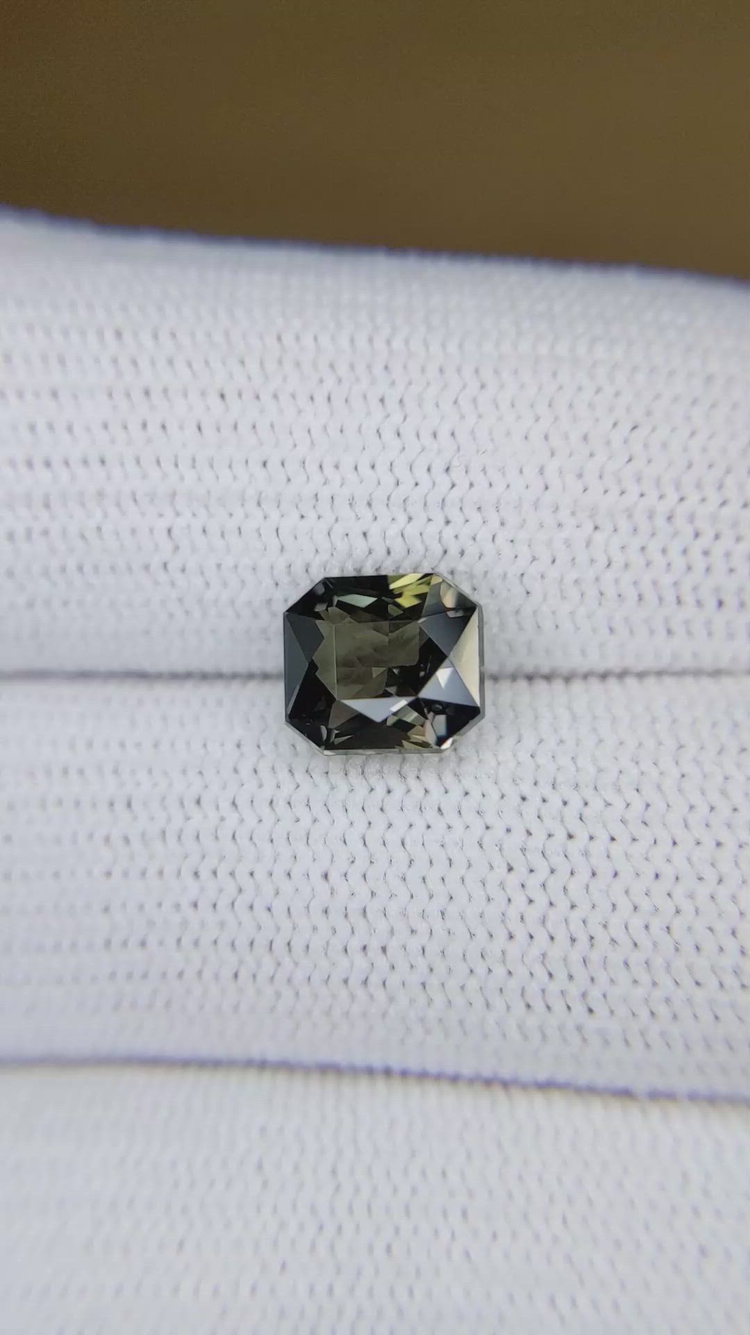 2.97 Ct. Color Change Sapphire from Ceylon (Sri Lanka) Size Video