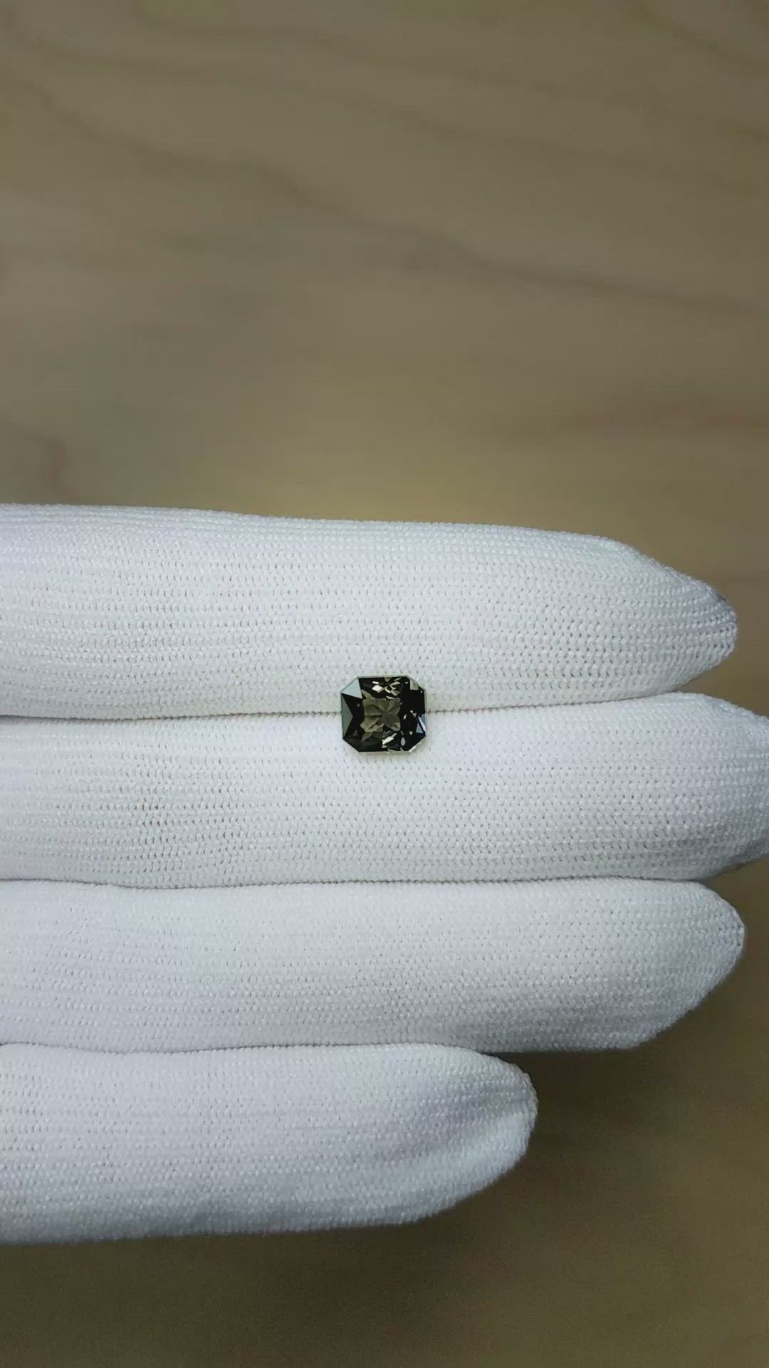 2.97 Ct. Color Change Sapphire from Ceylon (Sri Lanka) Size Video