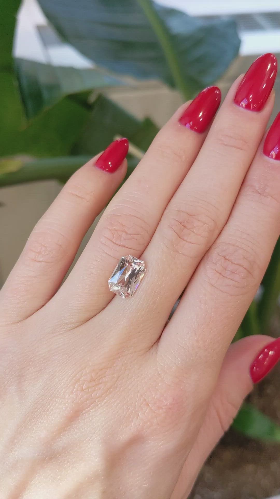 3.60 Ct. Peach Sapphire from Ceylon (Sri Lanka) Size Video