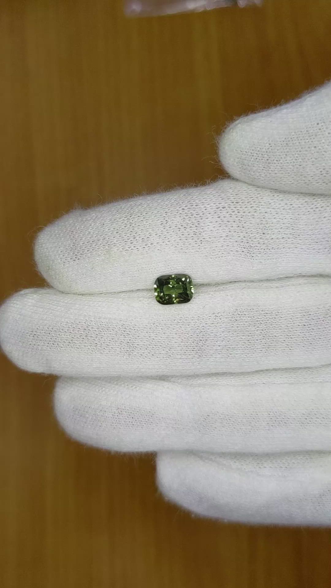 1.41 Ct. Color Change Sapphire from Ceylon (Sri Lanka) Size Video