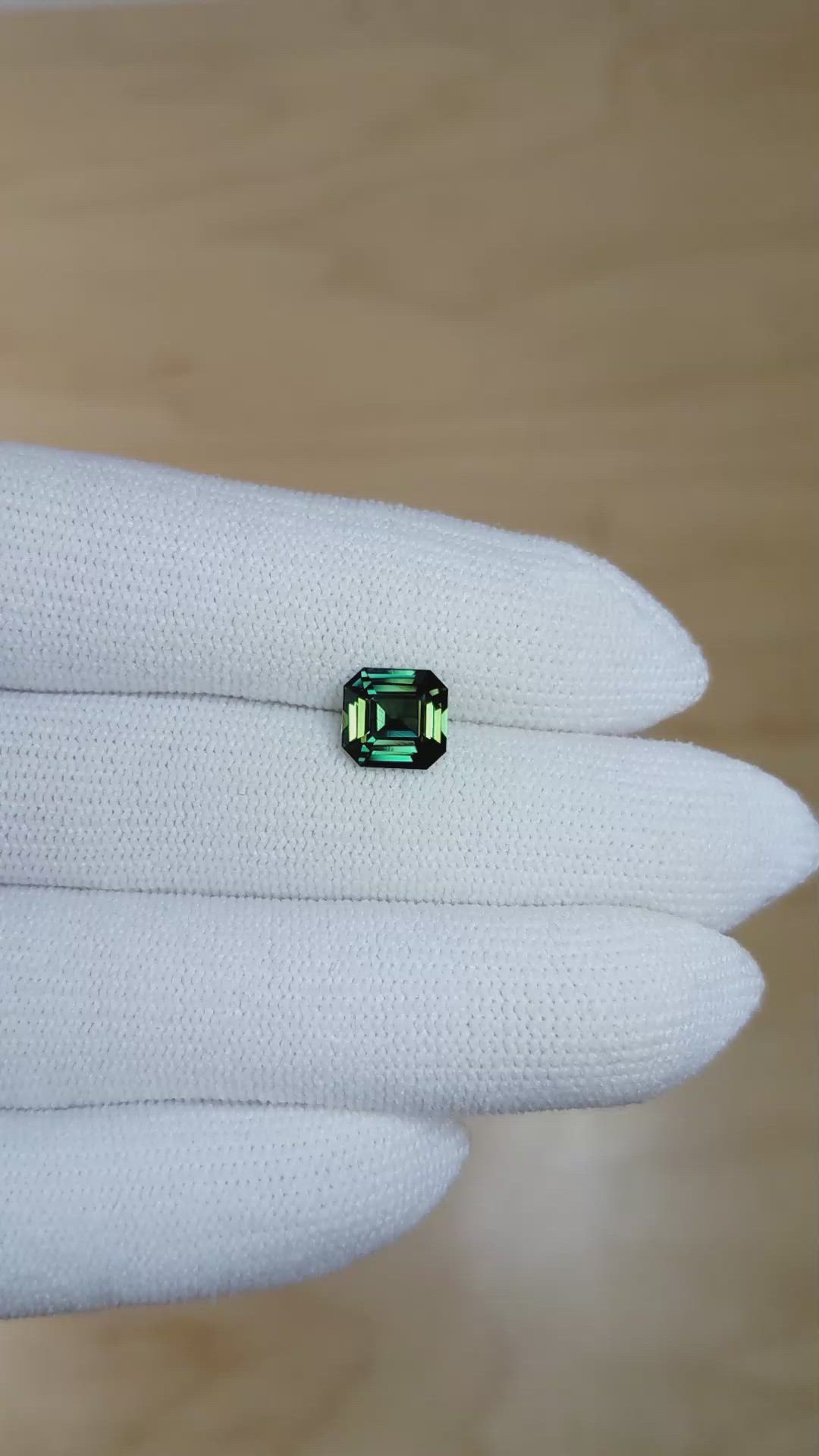 2.30 Ct. Green Sapphire from Ceylon (Sri Lanka) Size Video