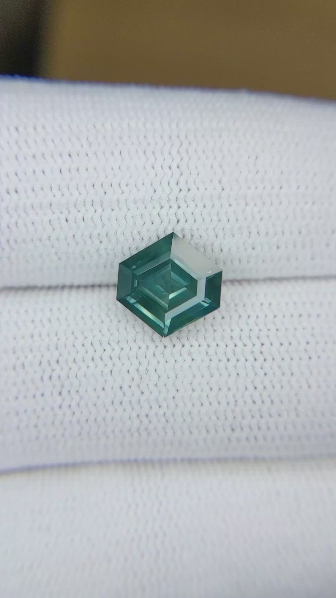 2.42 Ct. Greenish Blue Sapphire from Ceylon (Sri Lanka) Size Video