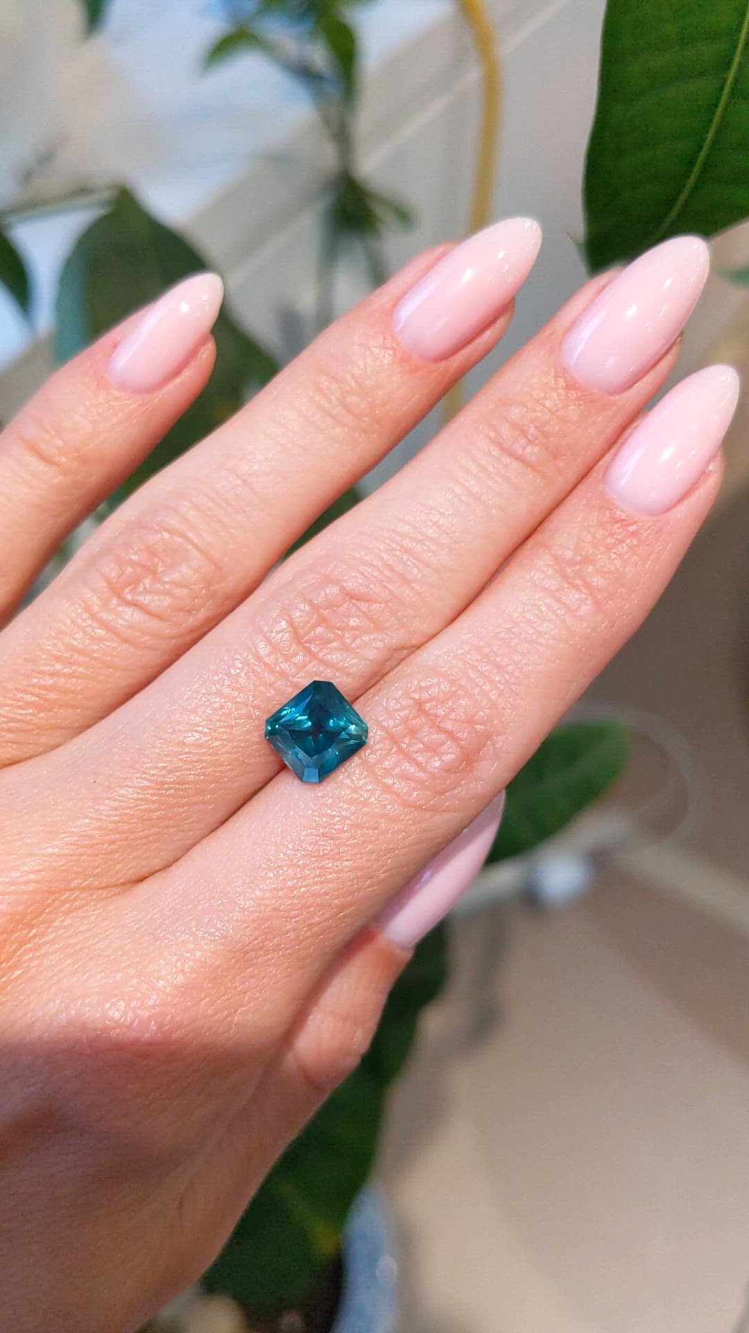 3.71 Ct. Bluish Green Sapphire from Ceylon (Sri Lanka) Size Video