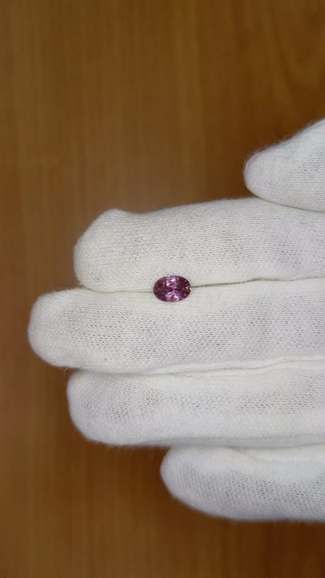 0.86 Ct. Reddish Pink Sapphire from Ceylon (Sri Lanka) Size Video