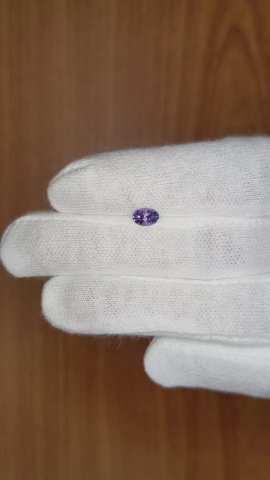 0.53 Ct. Sapphire from Ceylon (Sri Lanka) Size Video