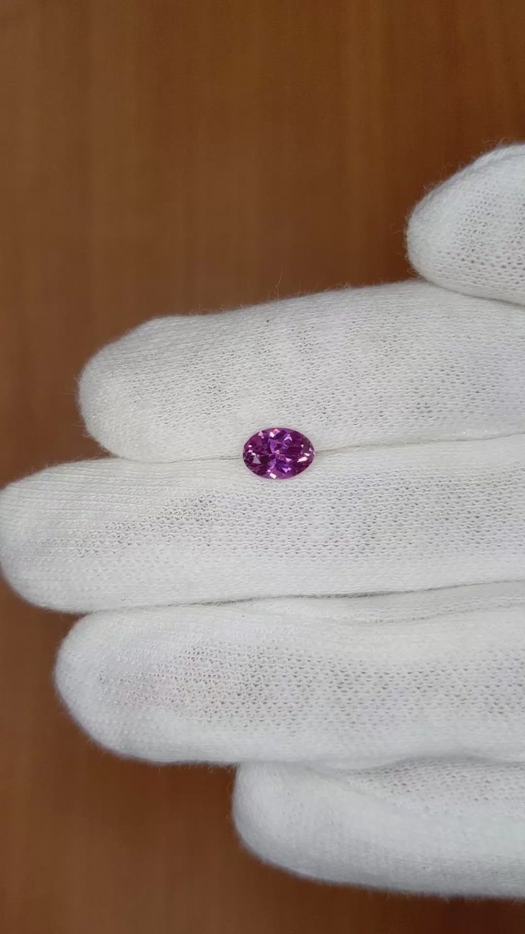 0.88 Ct. Purplish Pink Sapphire from Ceylon (Sri Lanka) Size Video