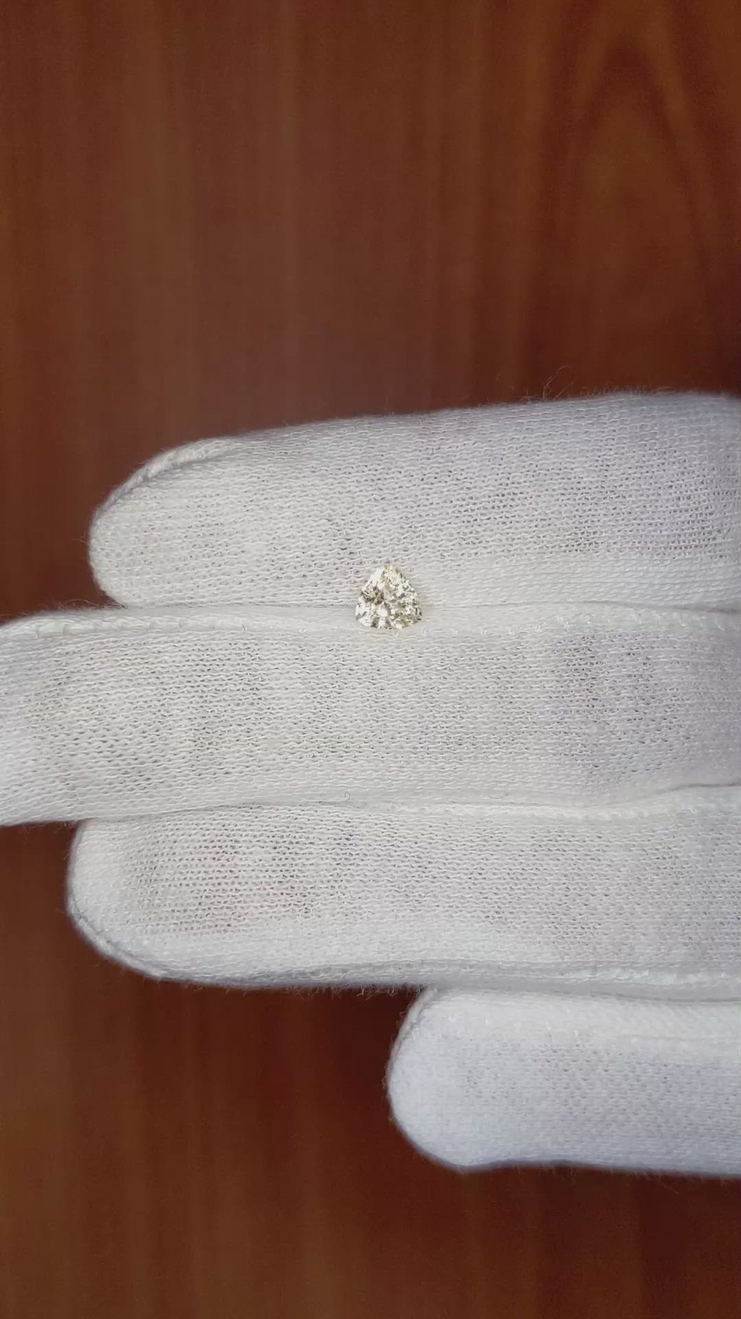 0.51 Ct. Peach Sapphire from Ceylon (Sri Lanka) Size Video