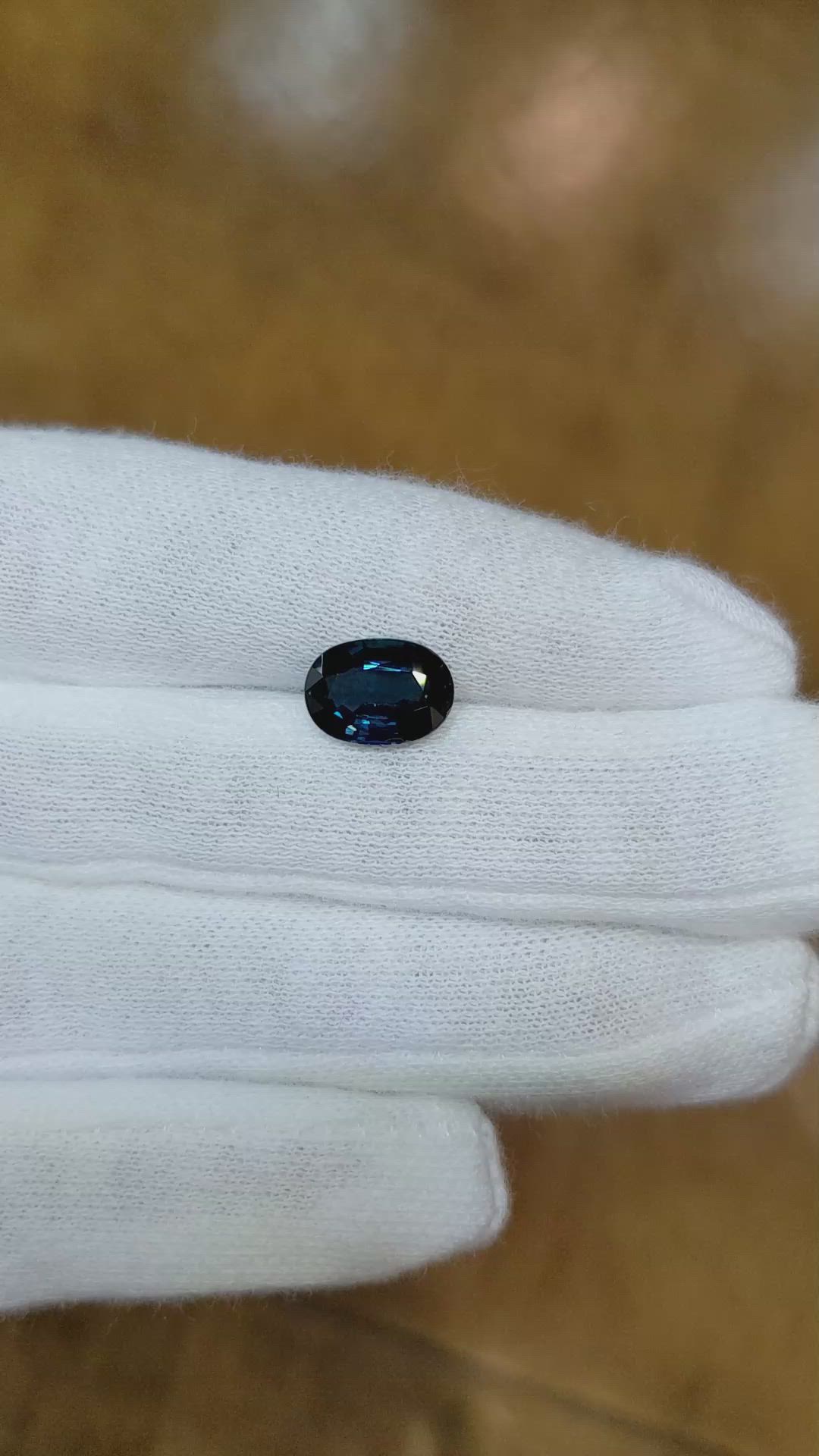 2.80 Ct. Greenish Blue Sapphire from Ceylon (Sri Lanka) Size Video