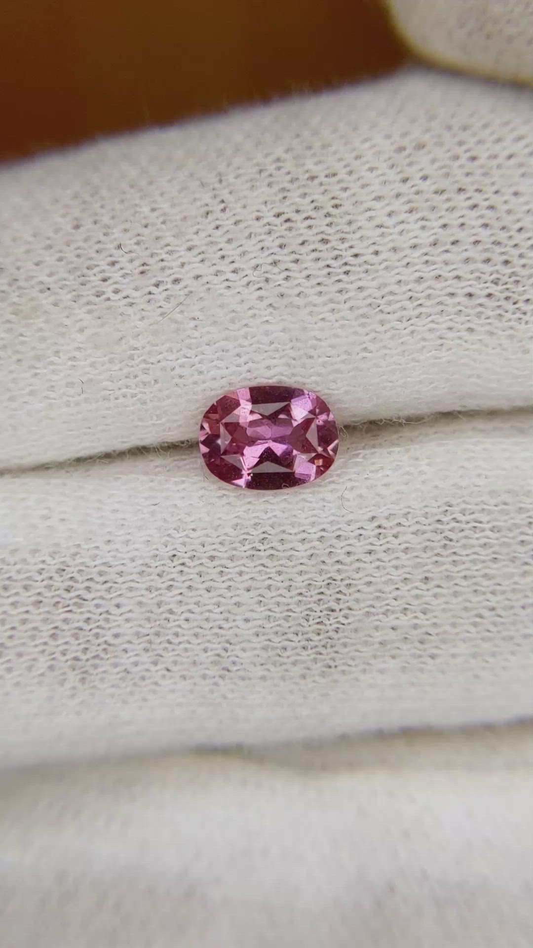 0.89 Ct. Reddish Pink Sapphire from Ceylon (Sri Lanka) Size Video