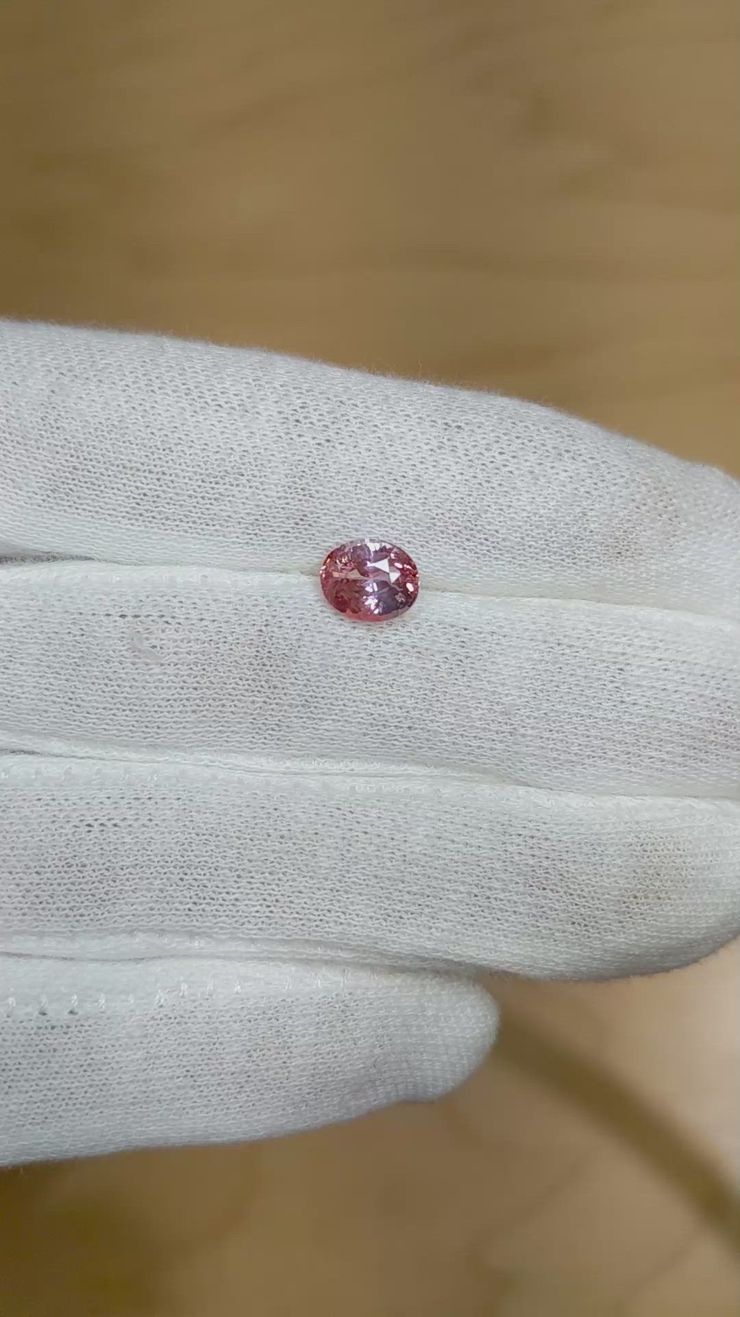 2.00 Ct. Padparadscha Sapphire from Ceylon (Sri Lanka) Size Video