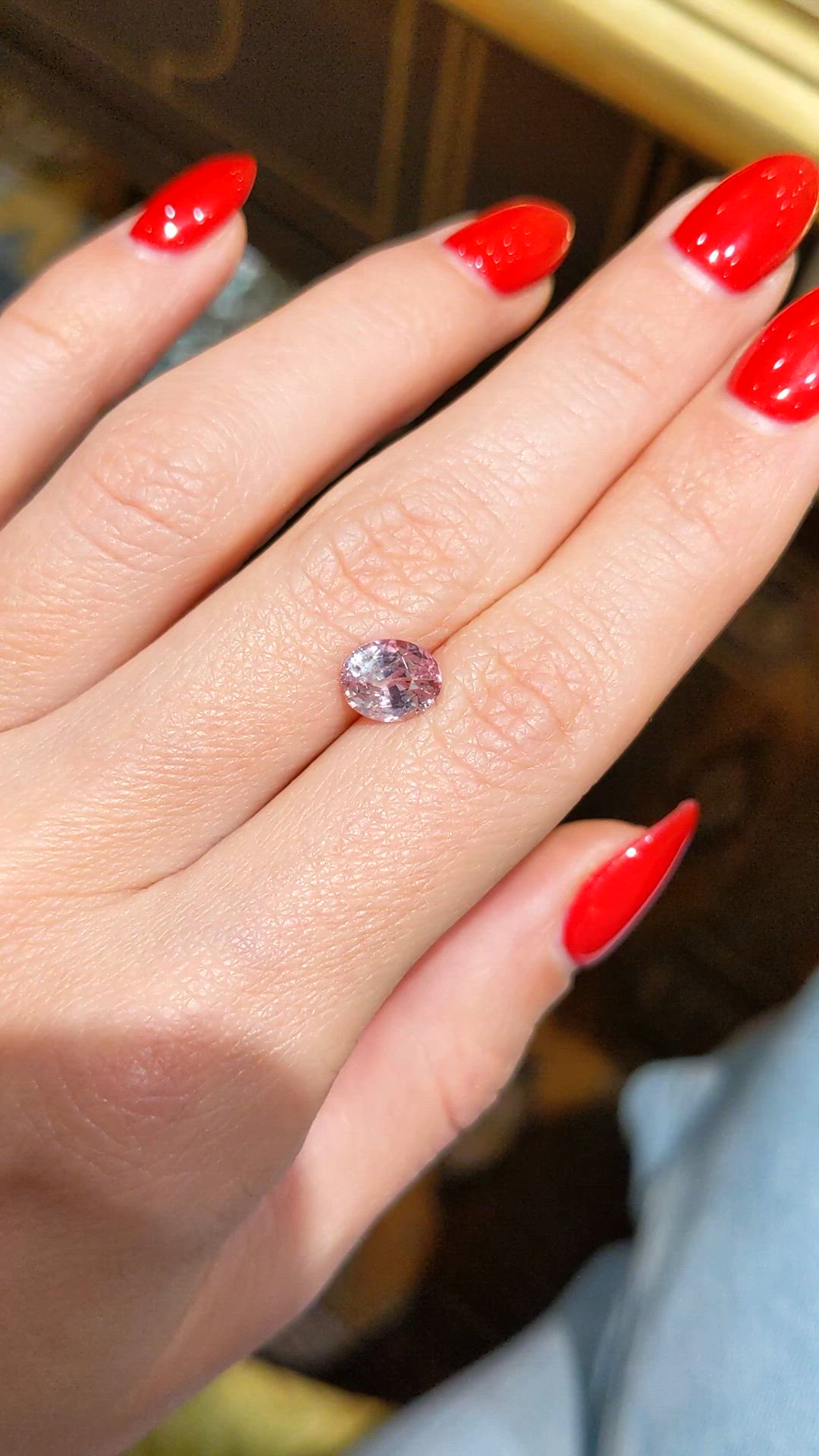 2.00 Ct. Padparadscha Sapphire from Ceylon (Sri Lanka) Size Video