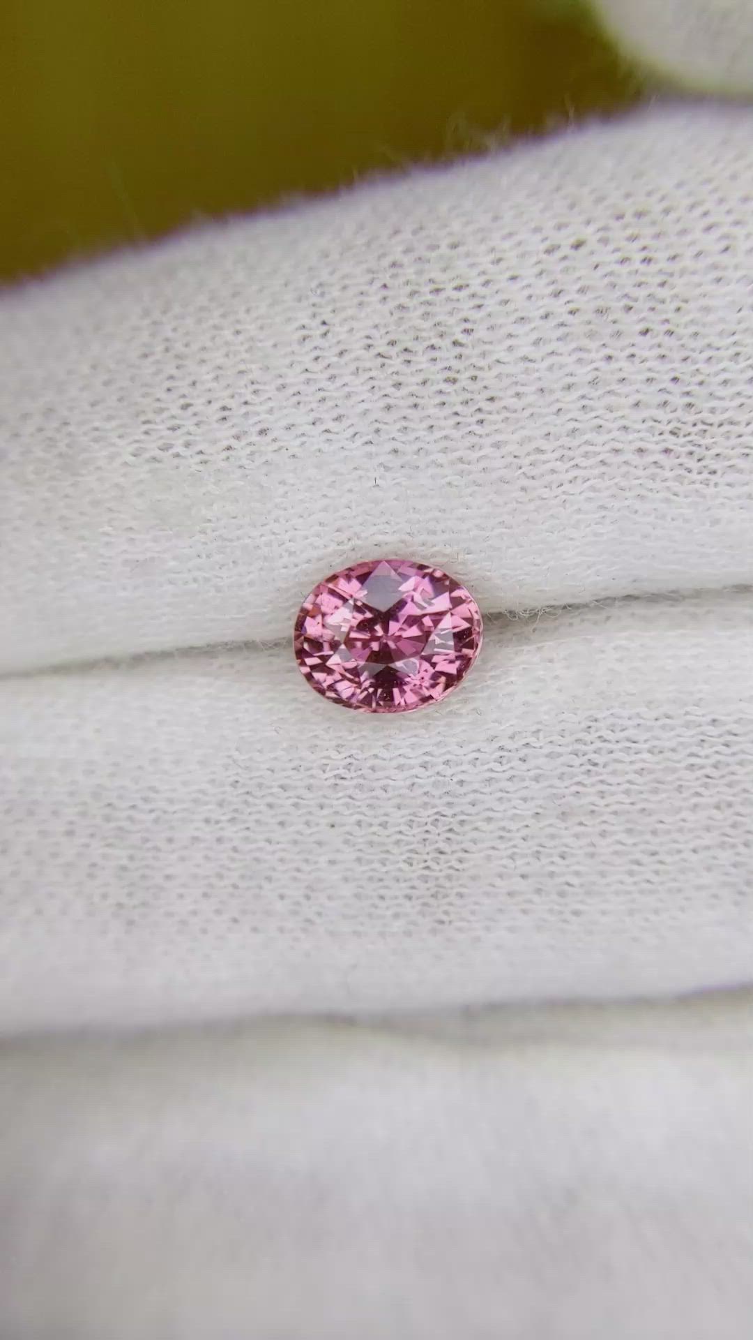 1.65 Ct. Reddish Pink Sapphire from Ceylon (Sri Lanka) Size Video