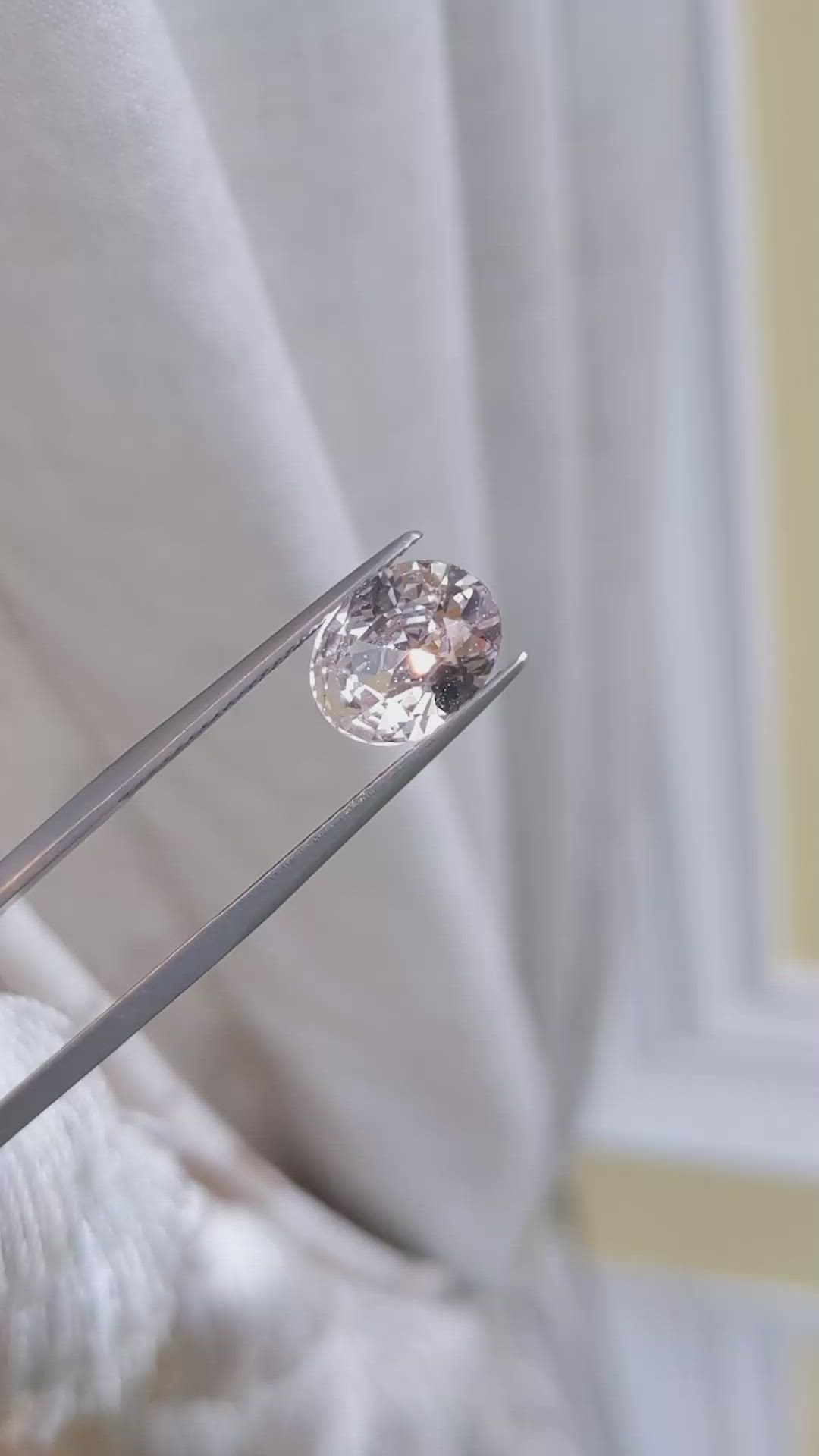 3.03 Ct. Peach Sapphire from Ceylon (Sri Lanka) Size Video