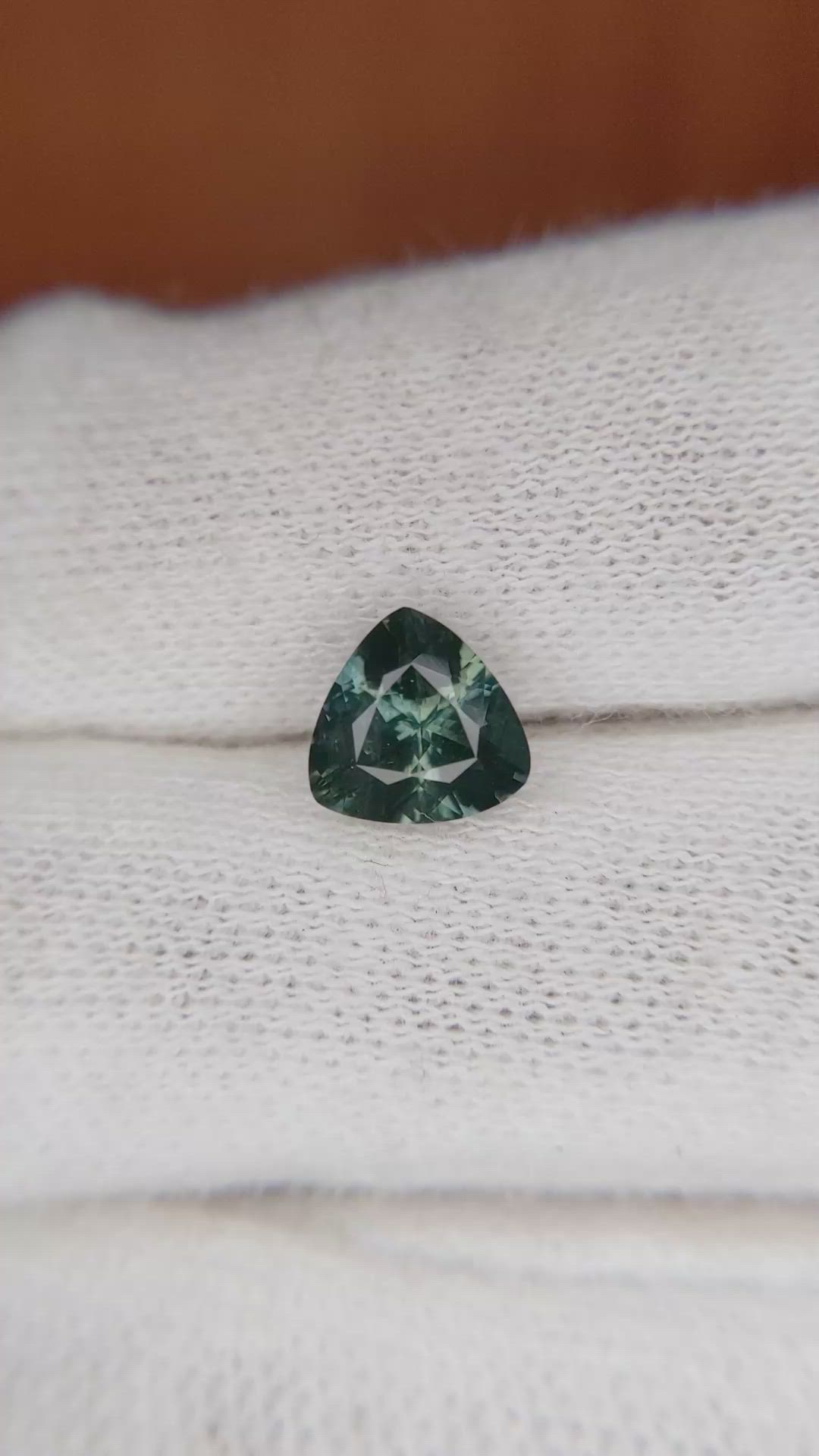 1.55 Ct. Greenish Blue Sapphire from Montana Size Video