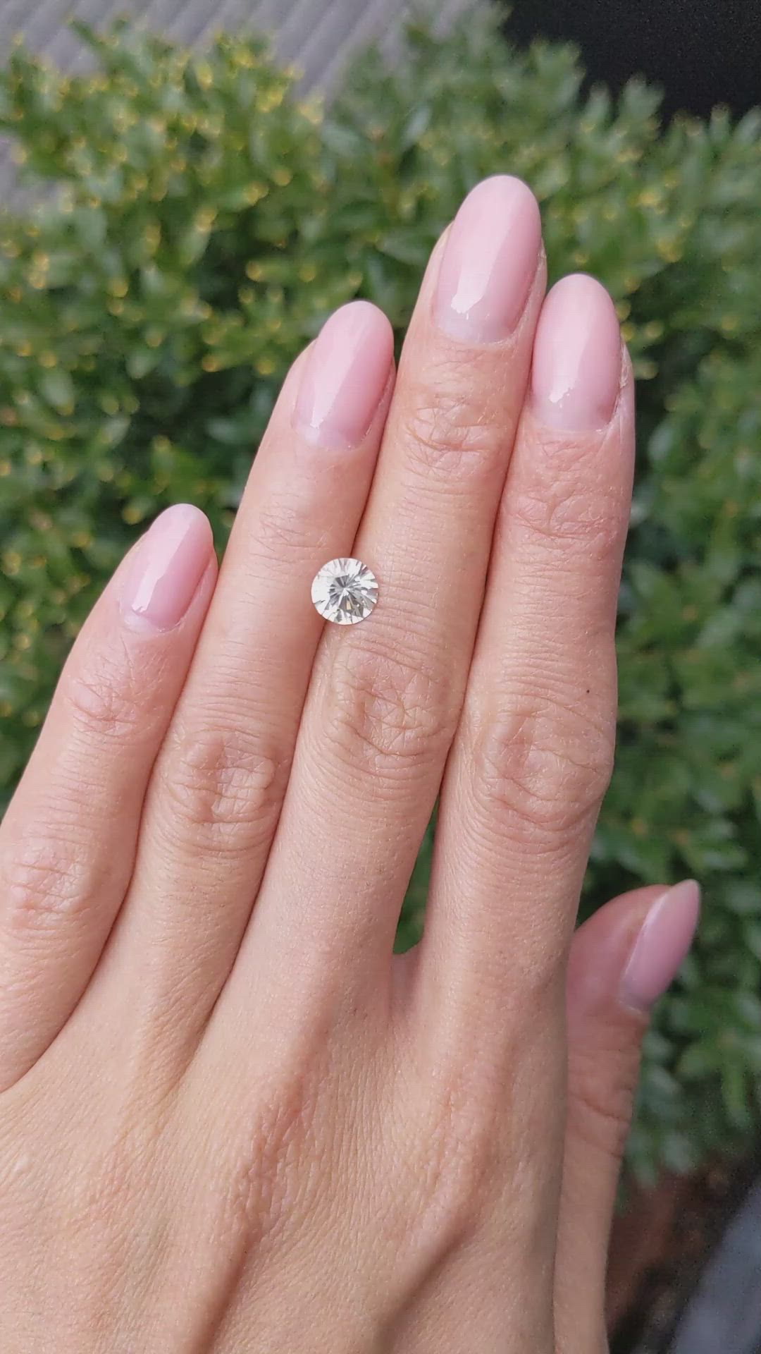 1.39 Ct. Yellow Sapphire from Ceylon (Sri Lanka) Size Video