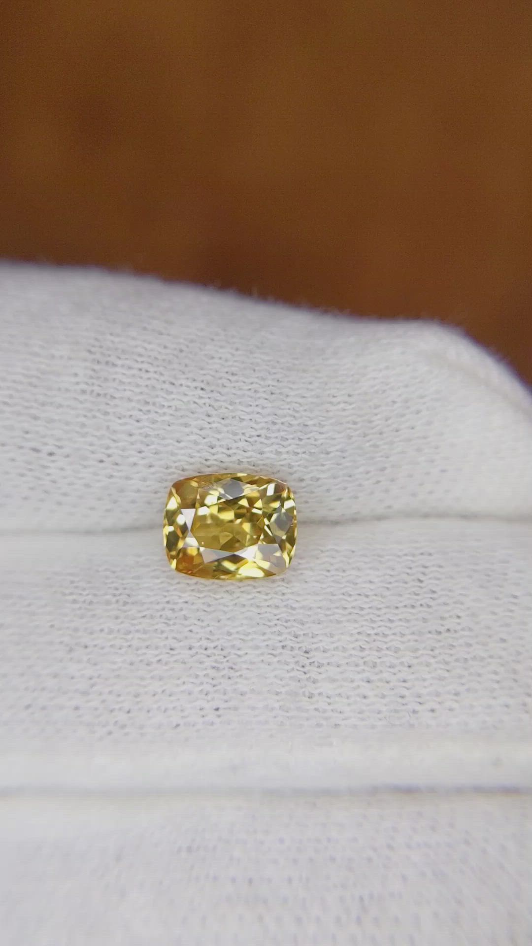 1.65 Ct. Sapphire from Madagascar Size Video