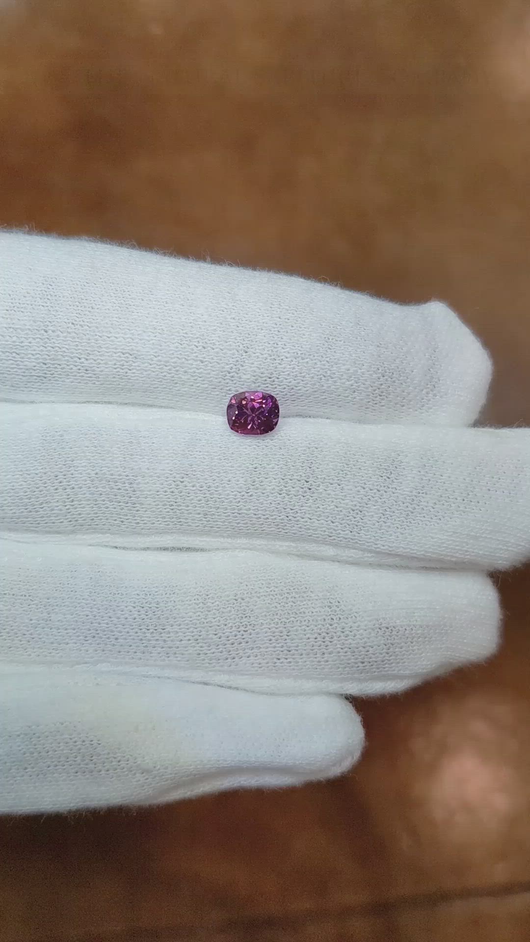 0.71 Ct. Pinkish Purple Sapphire from Ceylon (Sri Lanka) Size Video