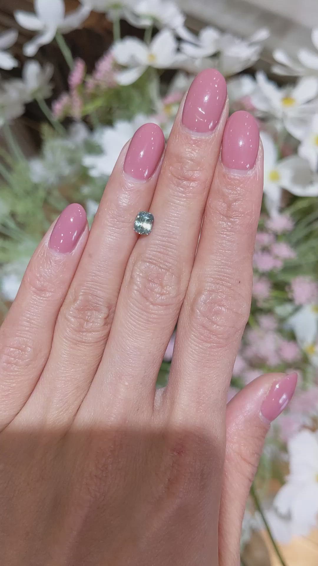 1.06 Ct. Yellowish Green Sapphire from Montana Size Video