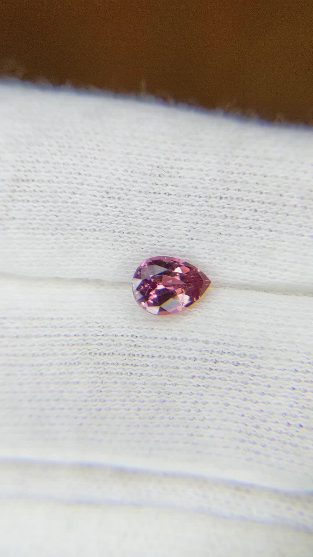 0.87 Ct. Reddish Pink Sapphire from Ceylon (Sri Lanka) Size Video