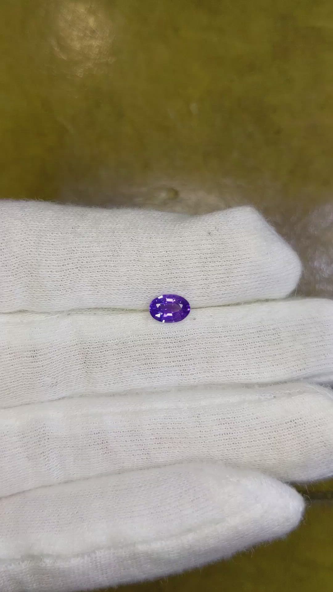 0.78 Ct. Sapphire from Ceylon (Sri Lanka) Size Video