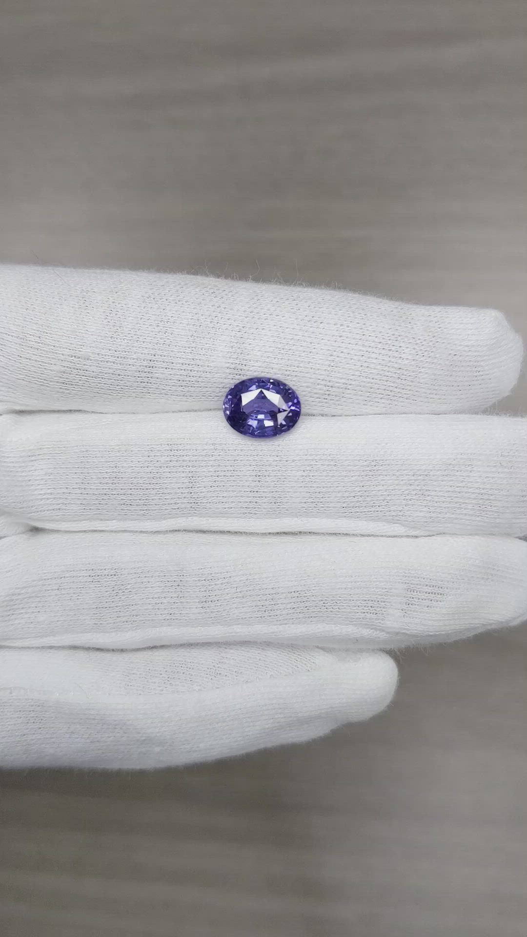 3.34 Ct. Bluish Purple Sapphire from Ceylon (Sri Lanka) Size Video