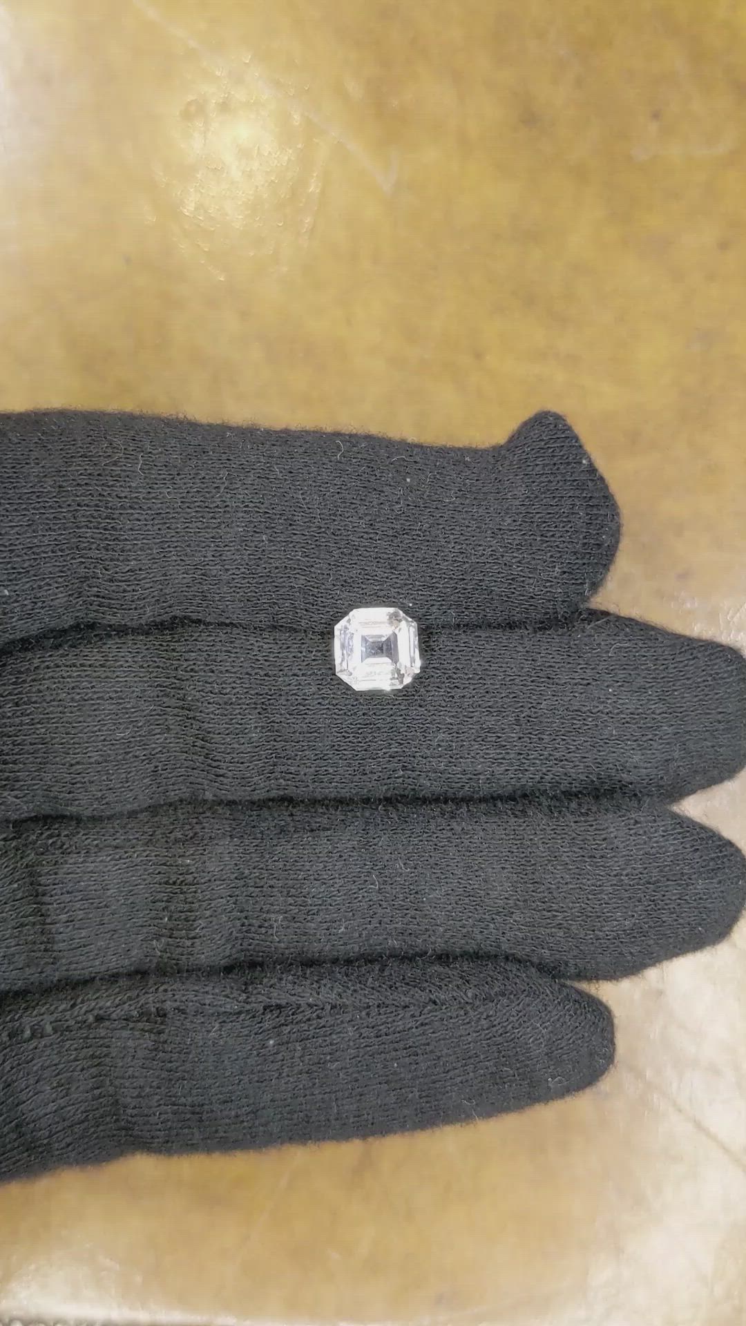 2.07 Ct. White Sapphire from Ceylon (Sri Lanka) Size Video