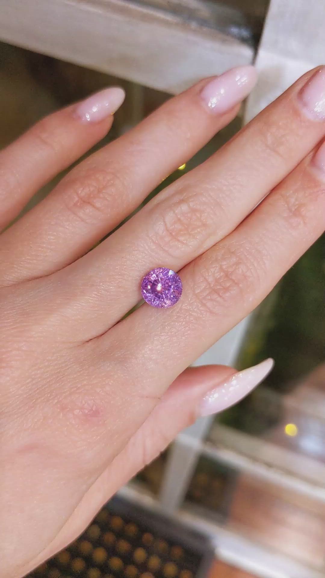 3.68 Ct. Purplish Pink Sapphire from Ceylon (Sri Lanka) Size Video