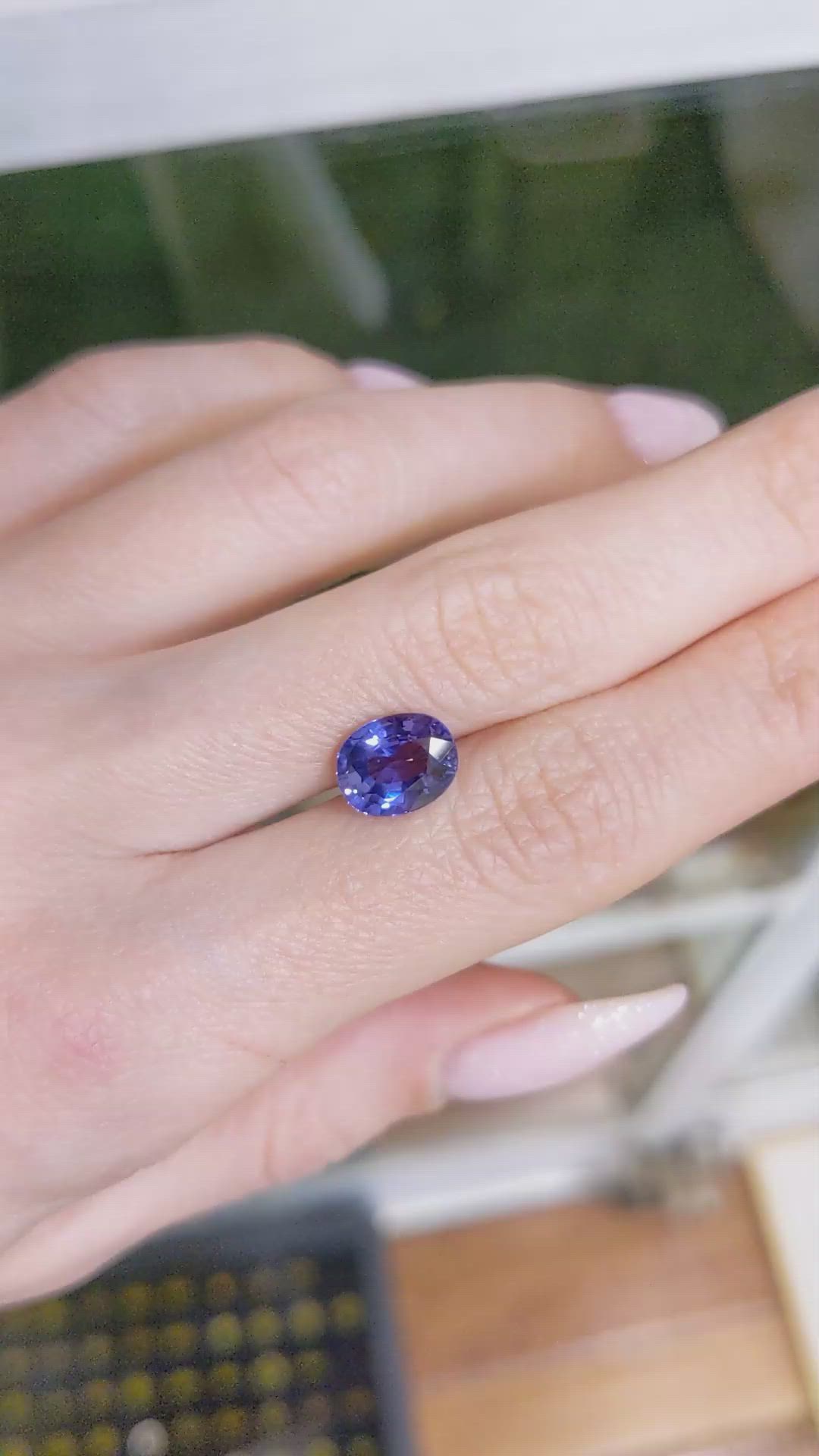 2.90 Ct. Sapphire from Ceylon (Sri Lanka) Size Video