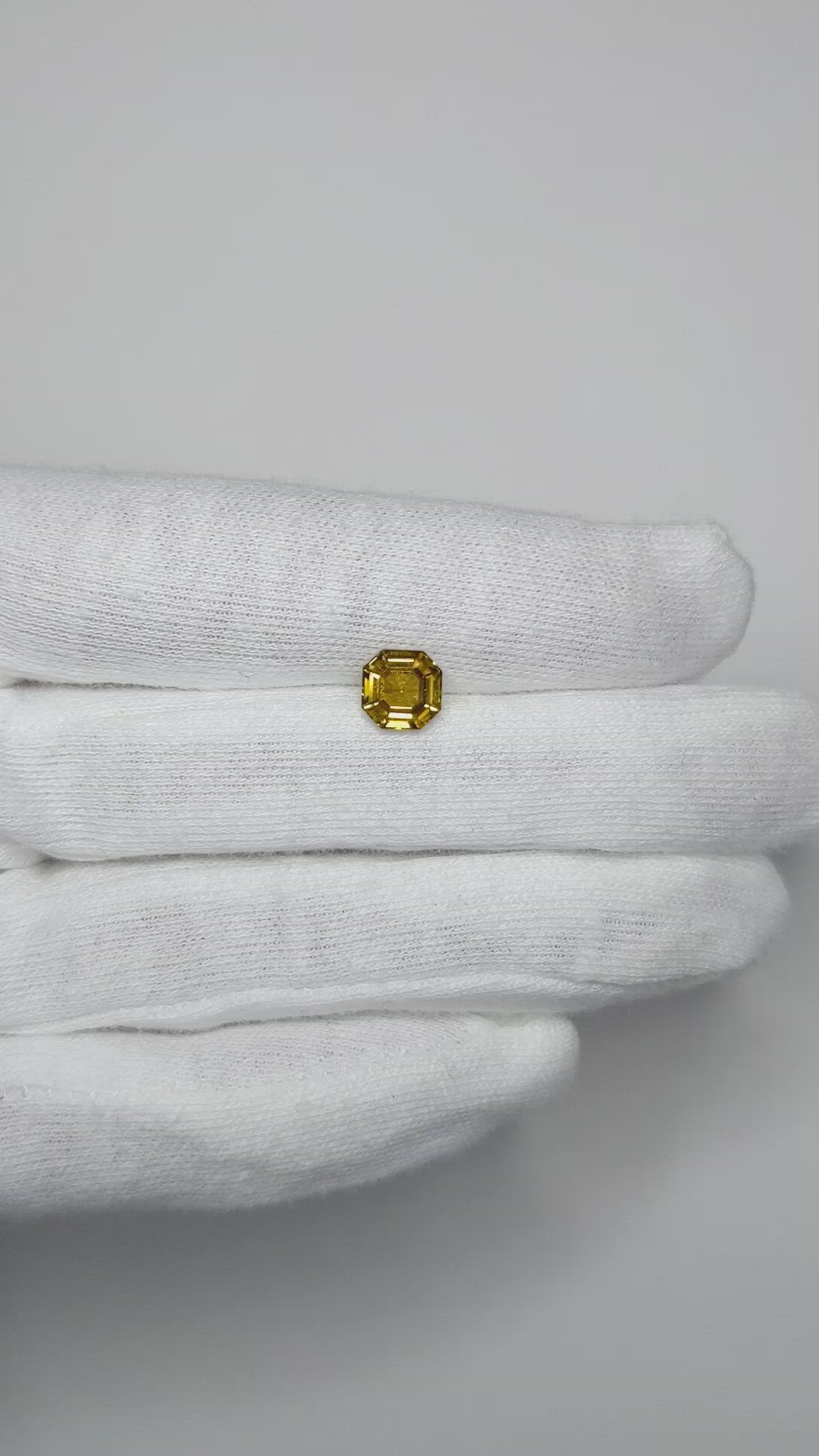 1.79 Ct. Yellowish Brown Sapphire from Ceylon (Sri Lanka) Size Video