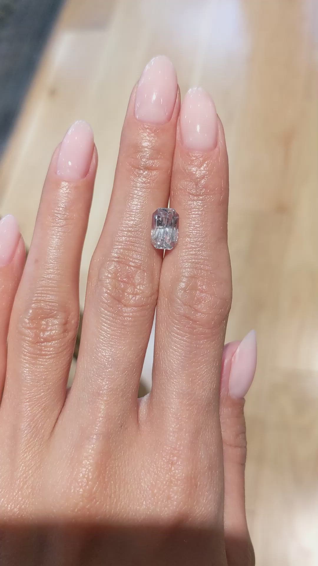 3.16 Ct. White Sapphire from Ceylon (Sri Lanka) Size Video