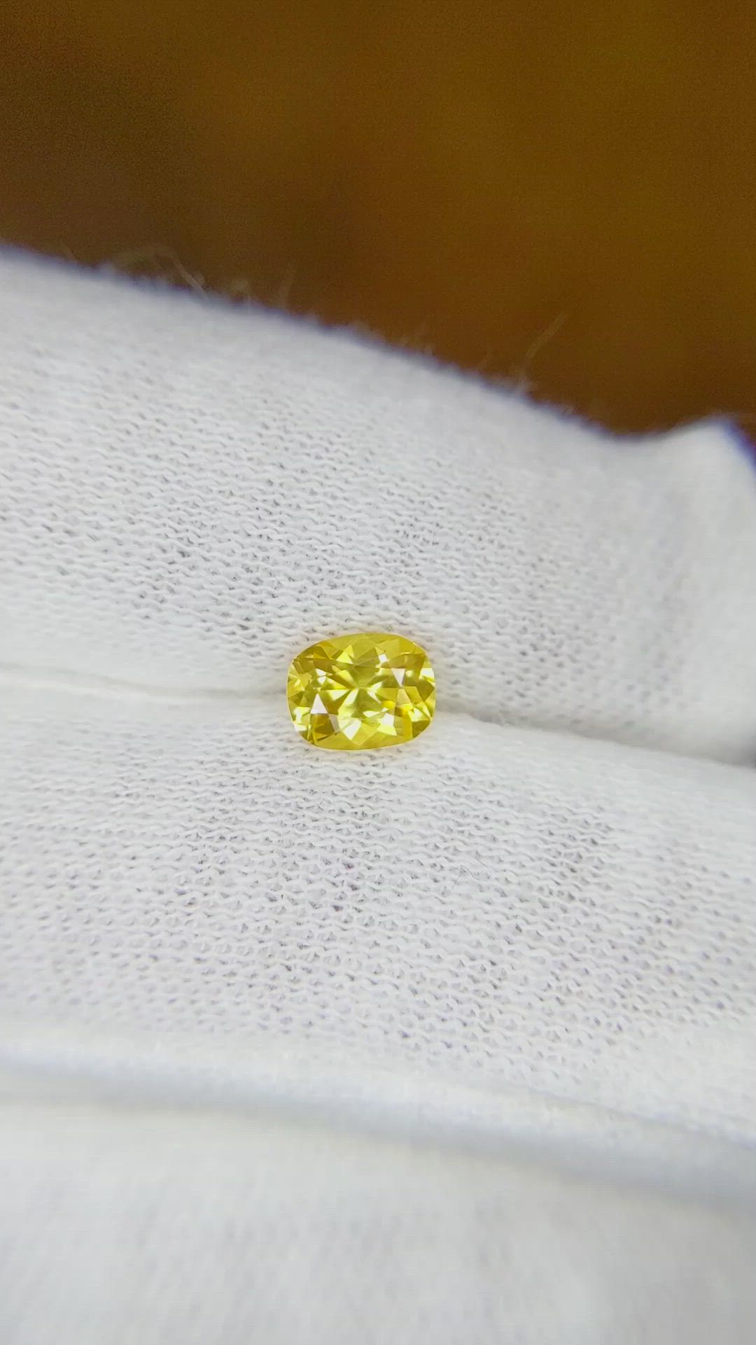 0.63 Ct. Yellow Sapphire from Ceylon (Sri Lanka) Size Video