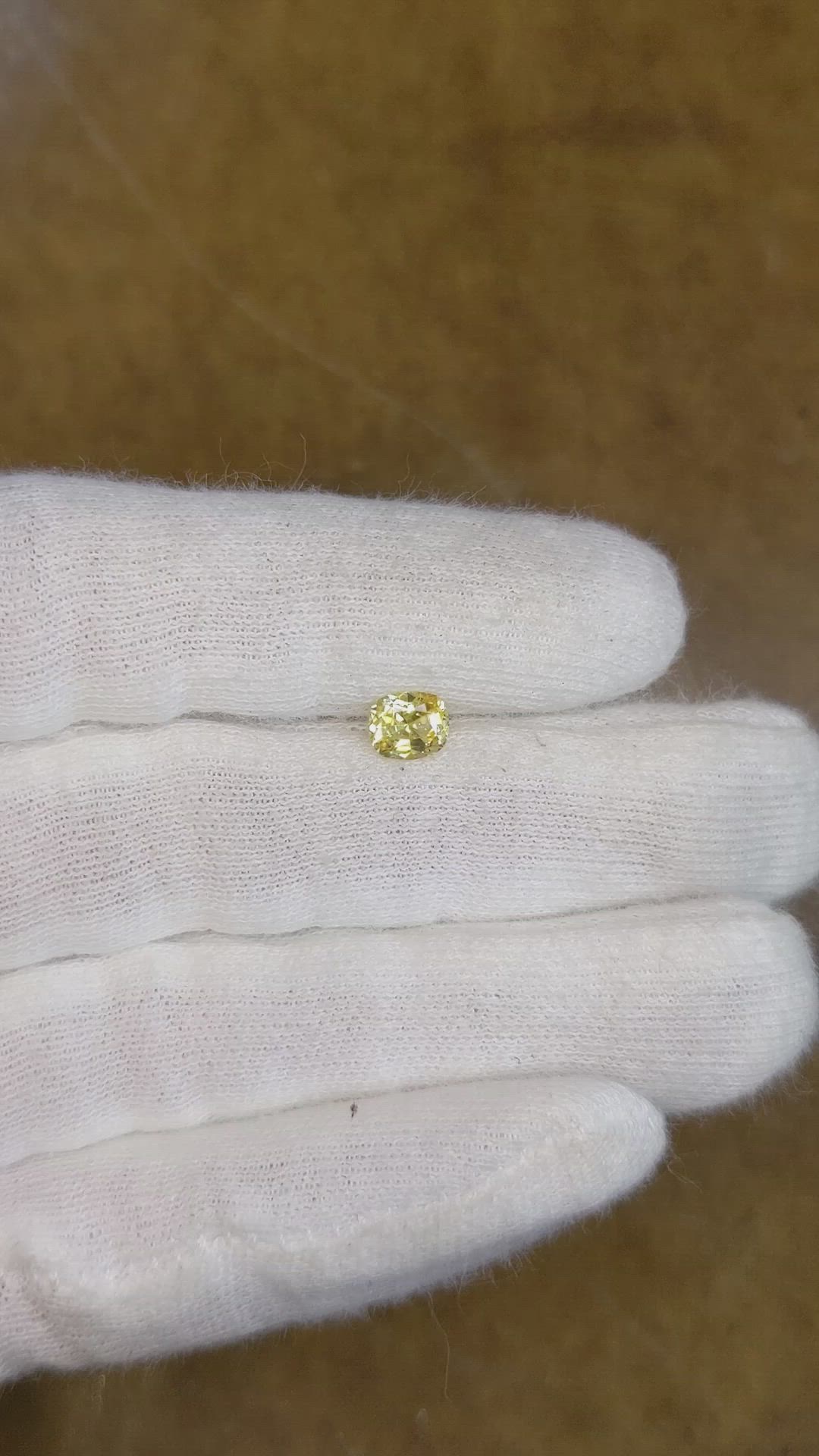 0.68 Ct. Yellow Sapphire from Ceylon (Sri Lanka) Size Video