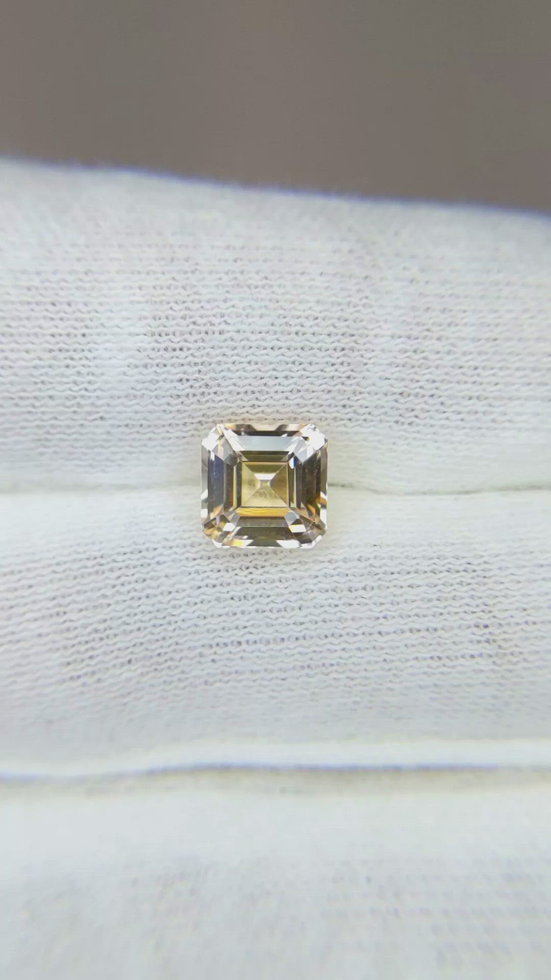 2.19 Ct. Orangish Yellow Sapphire from Ceylon (Sri Lanka) Size Video