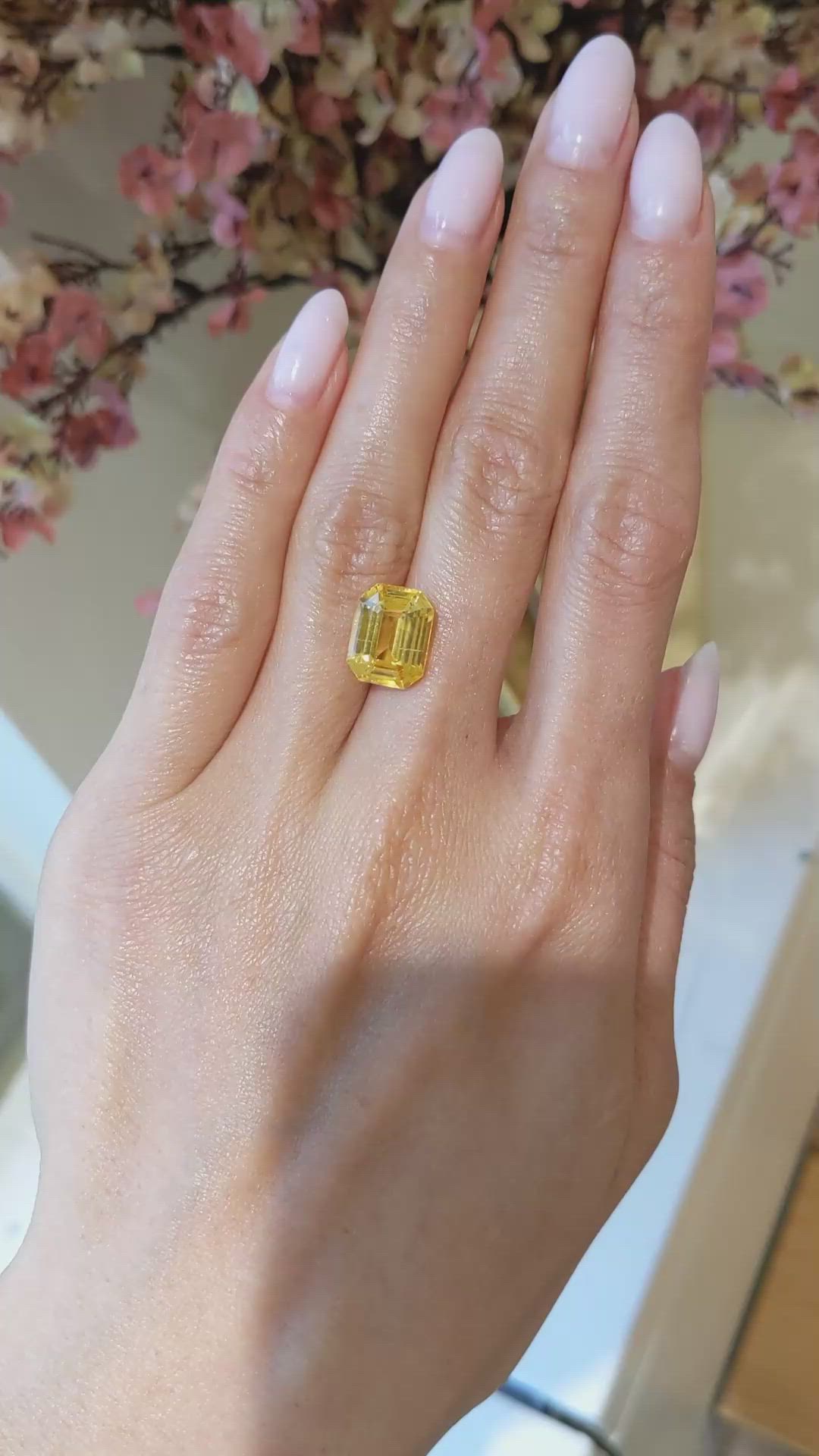 7.62 Ct. Orangish Yellow Sapphire from Ceylon (Sri Lanka) Size Video