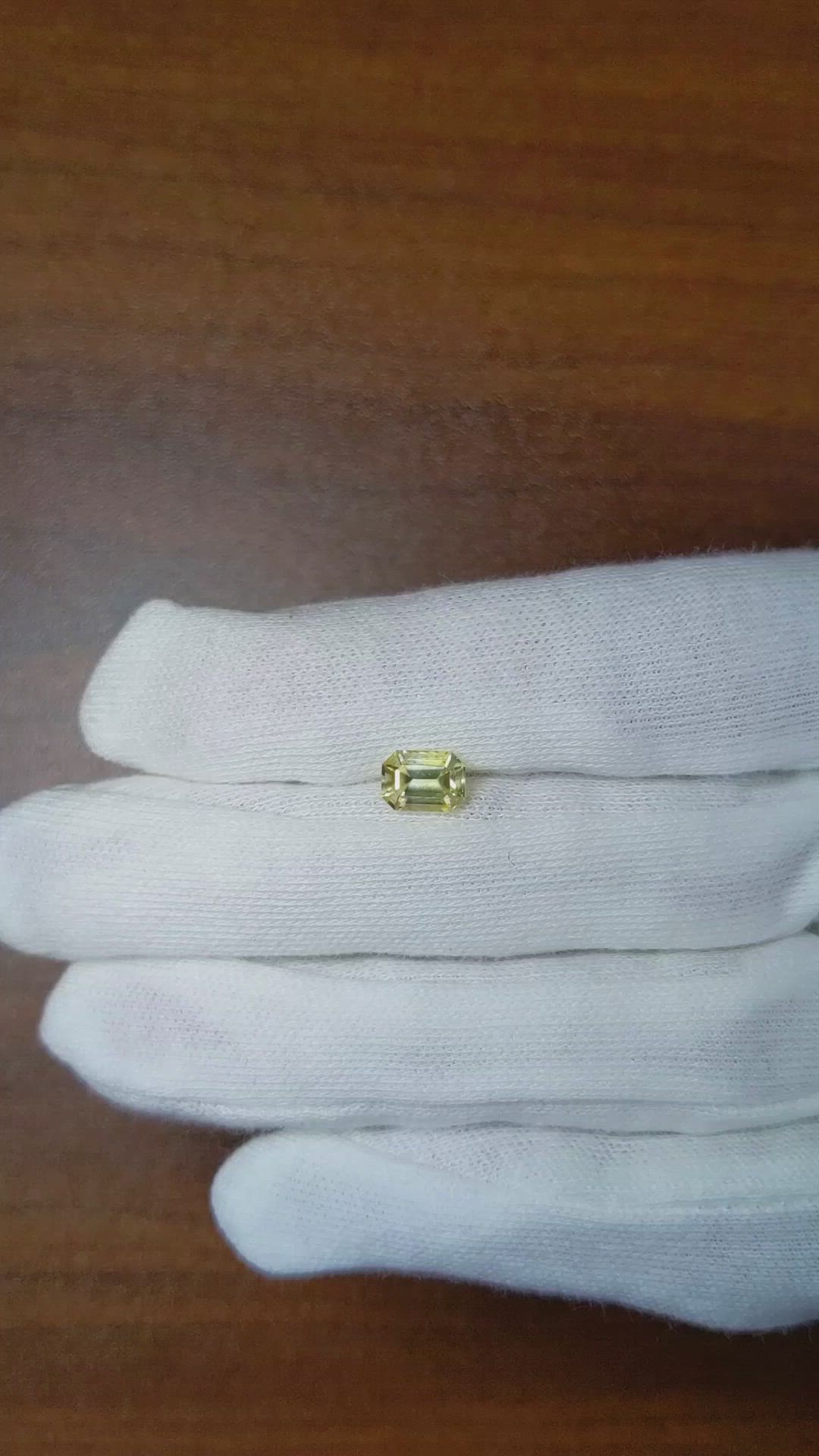 1.16 Ct. Yellow Sapphire from Ceylon (Sri Lanka) Size Video