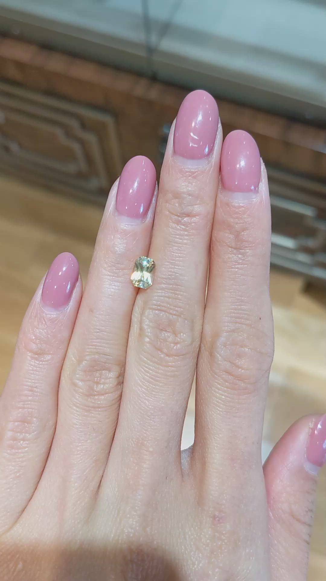 1.22 Ct. Yellow Sapphire from Ceylon (Sri Lanka) Size Video