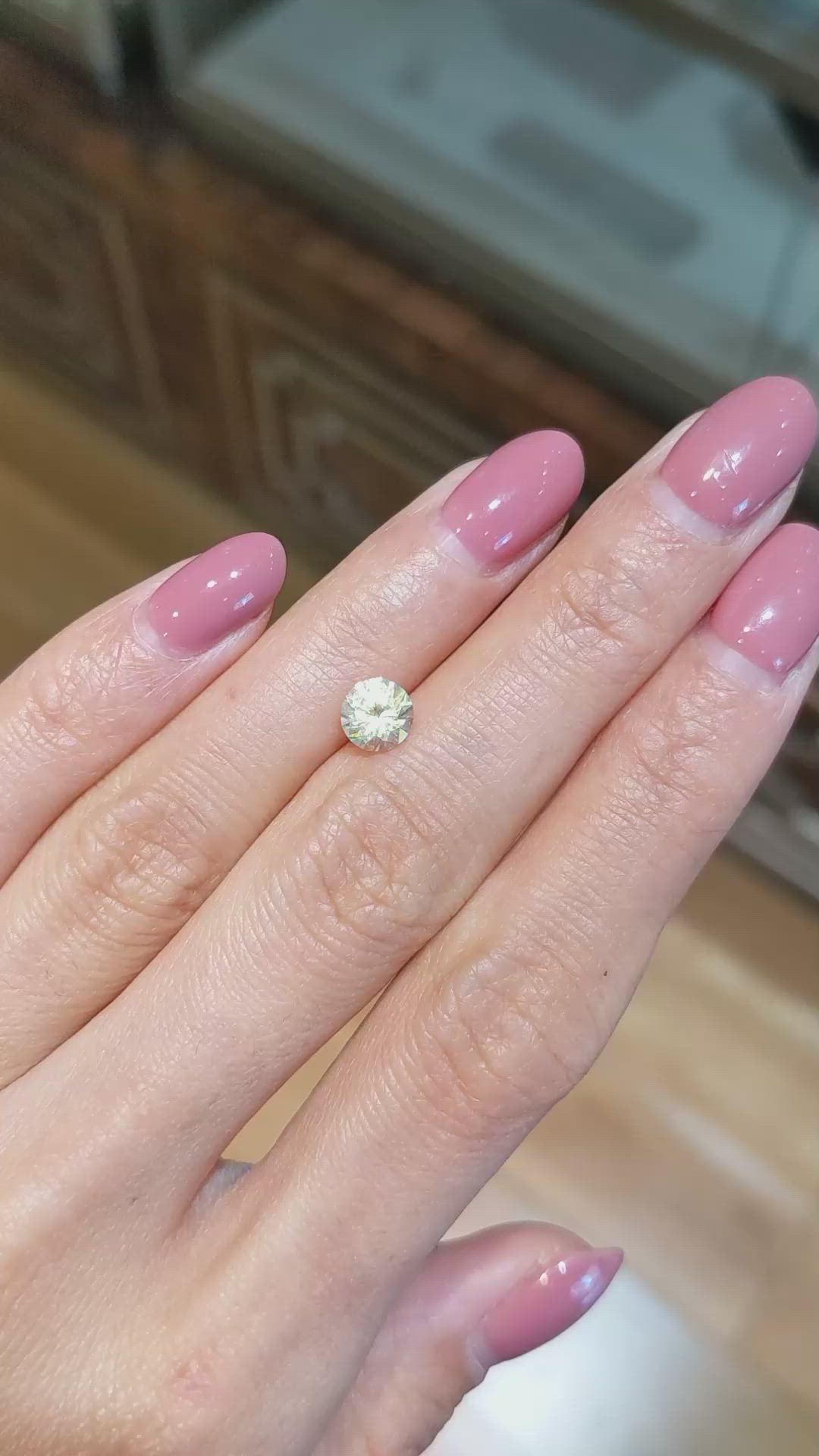 1.05 Ct. Yellow Sapphire from Ceylon (Sri Lanka) Size Video