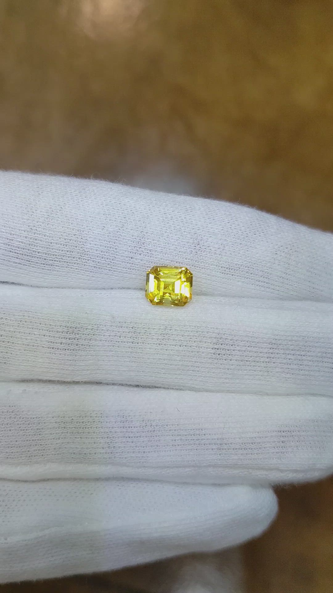 2.01 Ct. Yellow Sapphire from Ceylon (Sri Lanka) Size Video