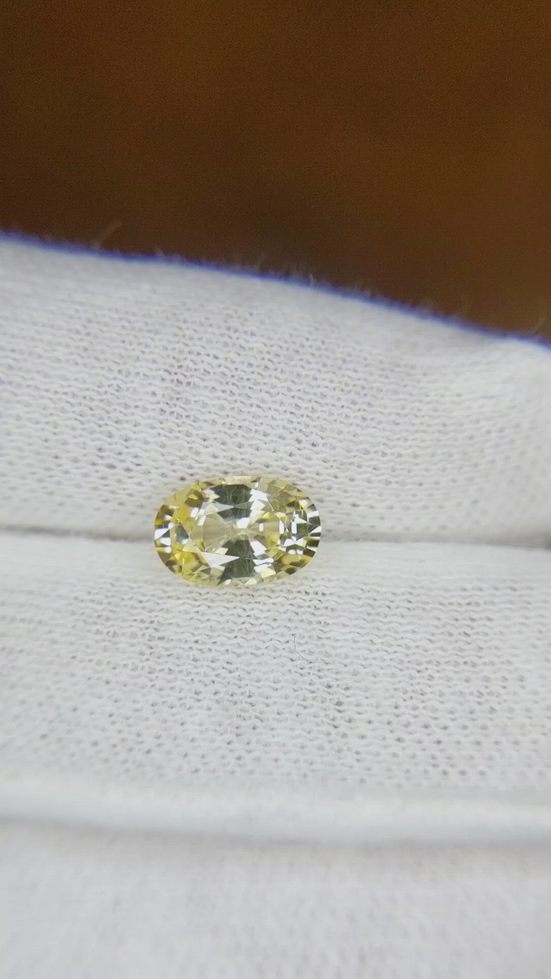 1.87 Ct. Yellow Sapphire from Ceylon (Sri Lanka) Size Video