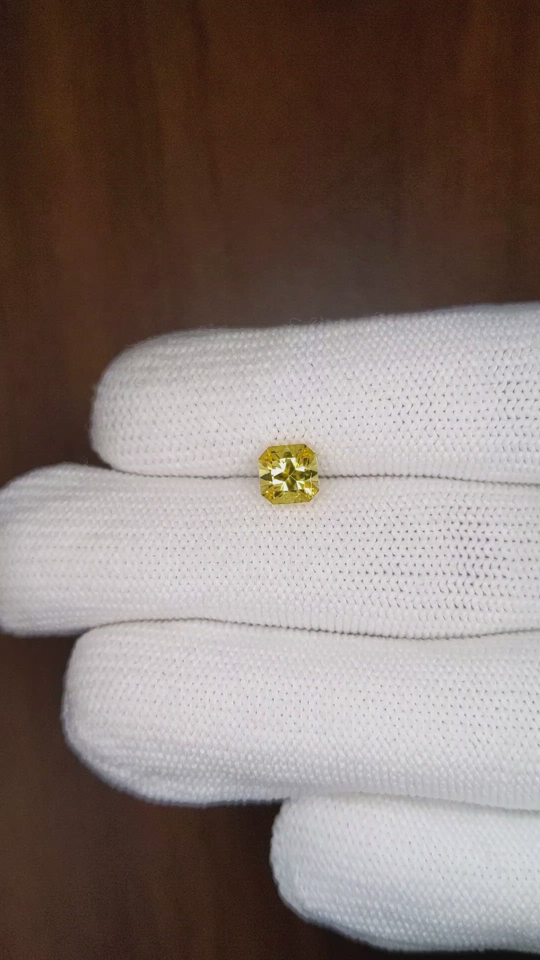1.48 Ct. Yellow Sapphire from Ceylon (Sri Lanka) Size Video