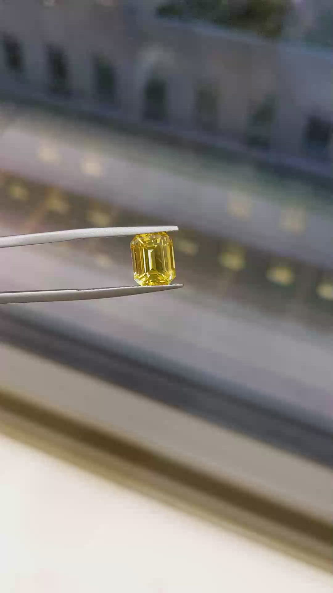 5.02 Ct. Yellow Sapphire from Ceylon (Sri Lanka) Size Video
