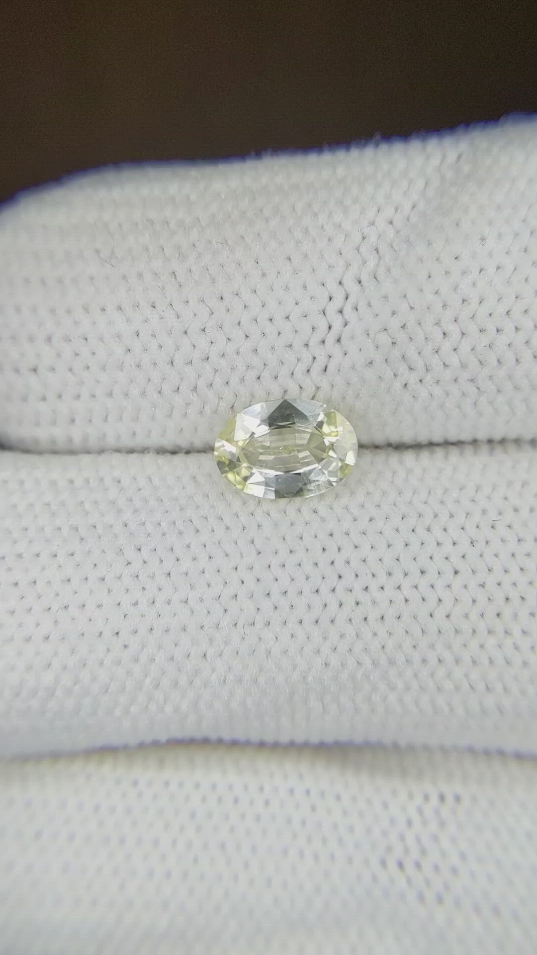 0.93 Ct. Yellow Sapphire from Ceylon (Sri Lanka) Size Video