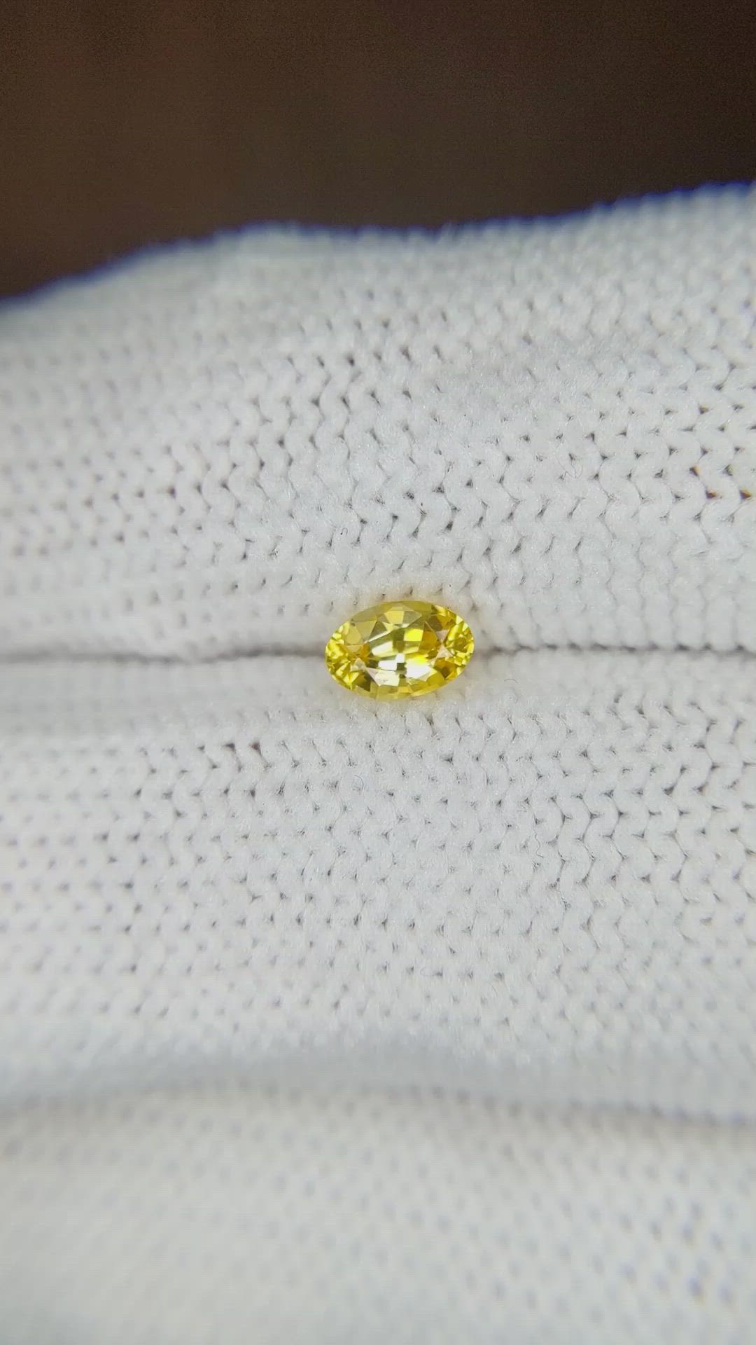 0.57 Ct. Yellow Sapphire from Ceylon (Sri Lanka) Size Video
