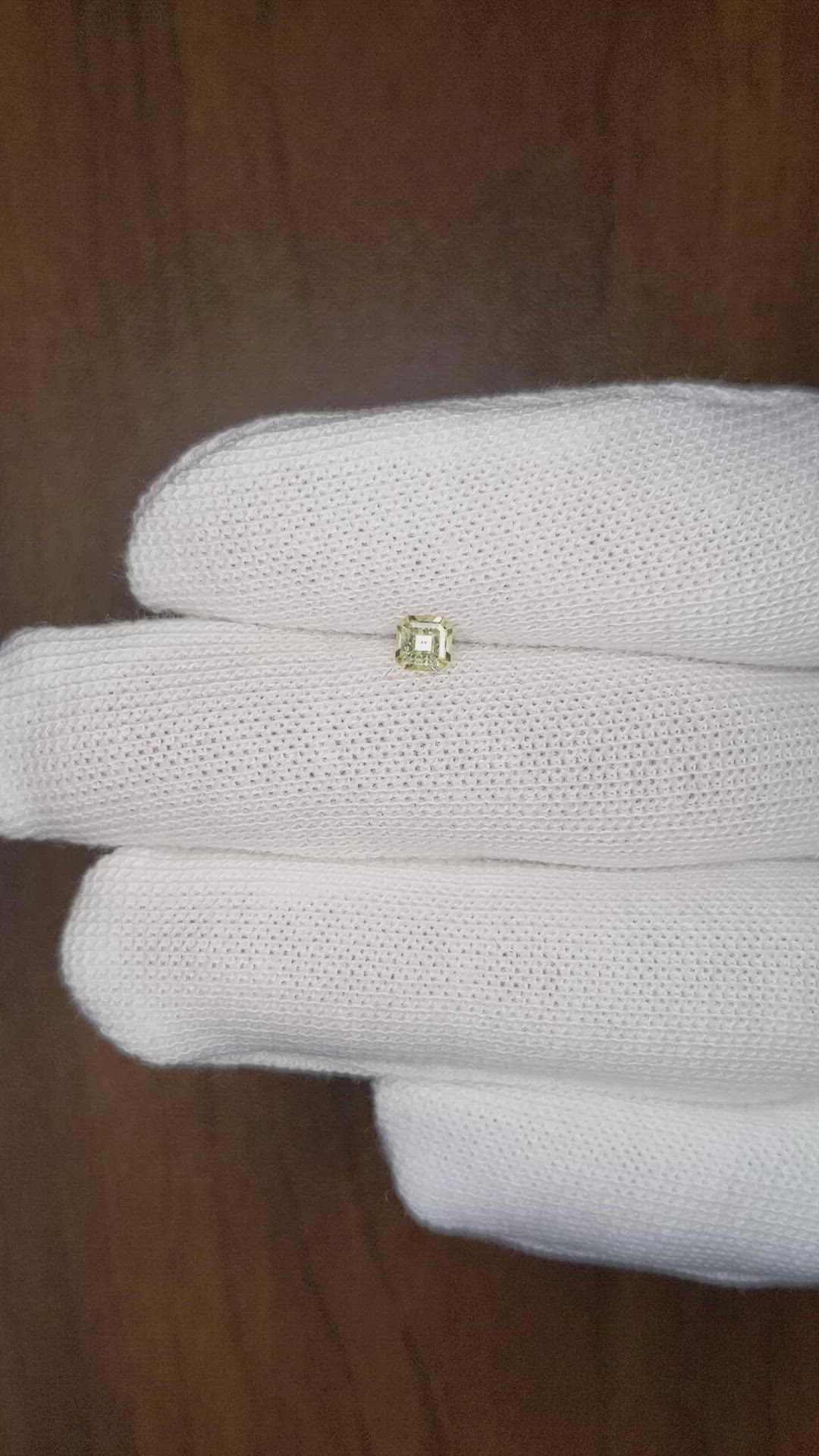 0.32 Ct. Greenish Yellow Sapphire from Ceylon (Sri Lanka) Size Video