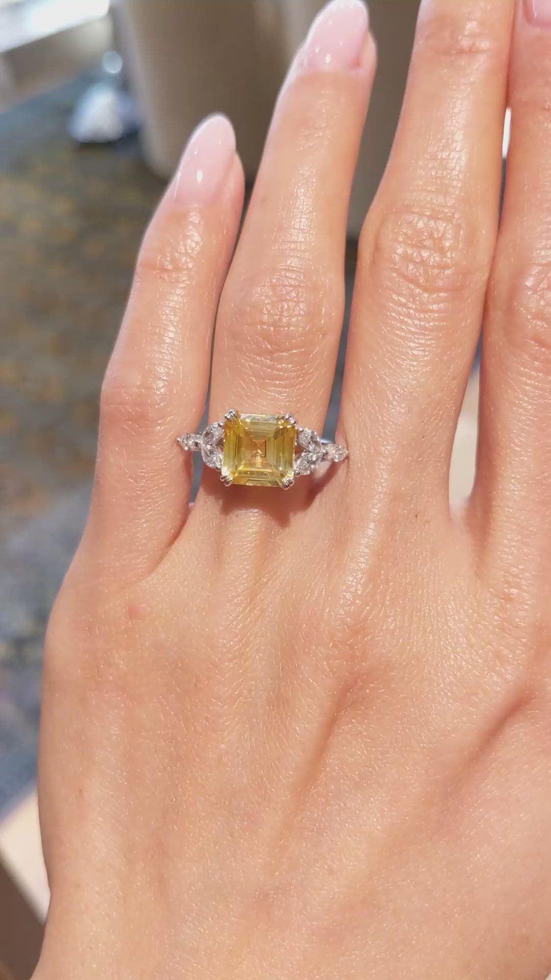 4.06 Ct. Yellow Sapphire from Ceylon (Sri Lanka) Size Video