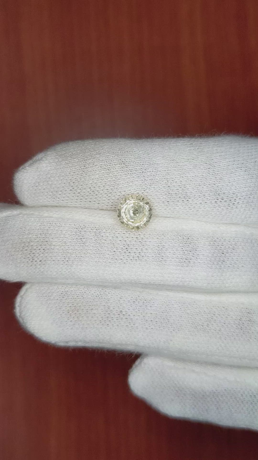 1.81 Ct. Yellow Sapphire from Ceylon (Sri Lanka) Size Video